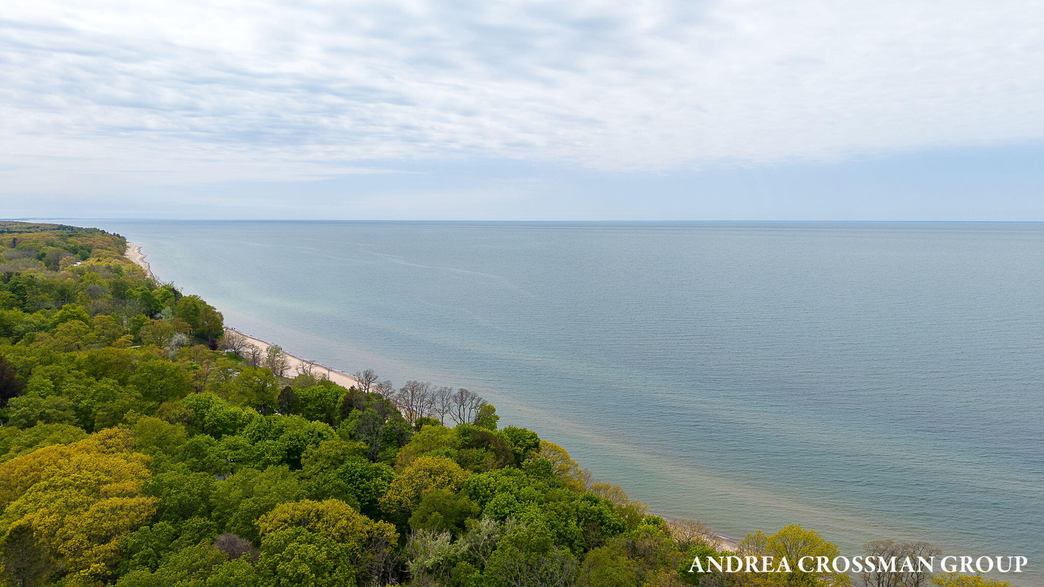 2338 Lakeshore Drive