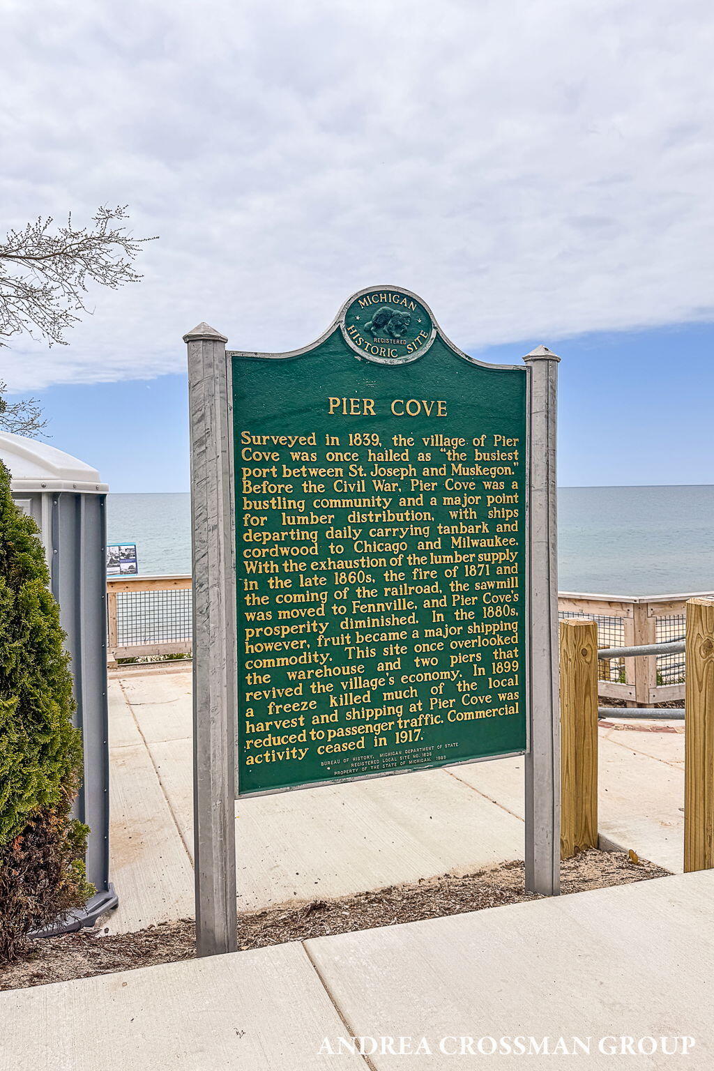 2338 Lakeshore Drive