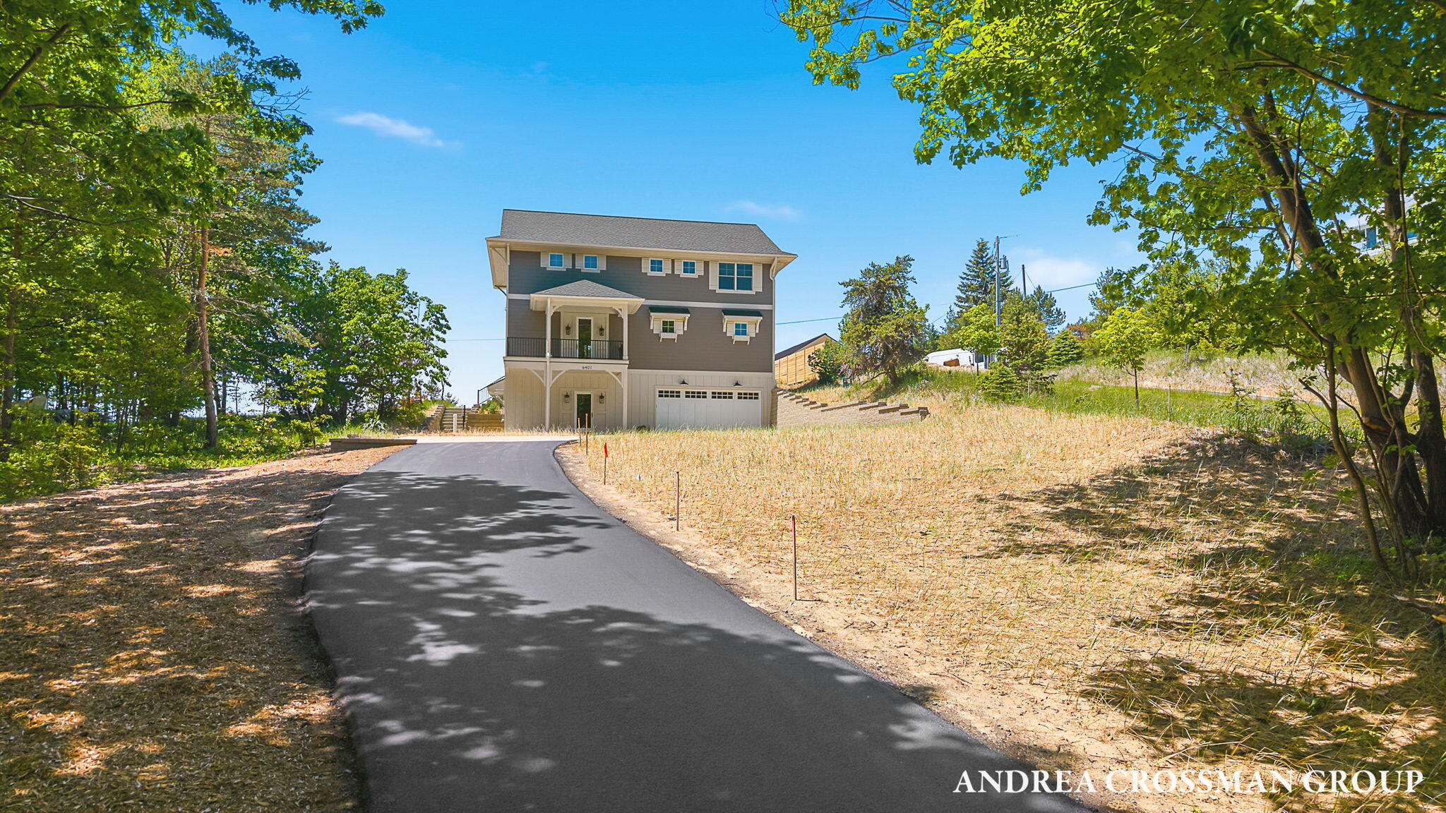 6401 Lakeshore Drive