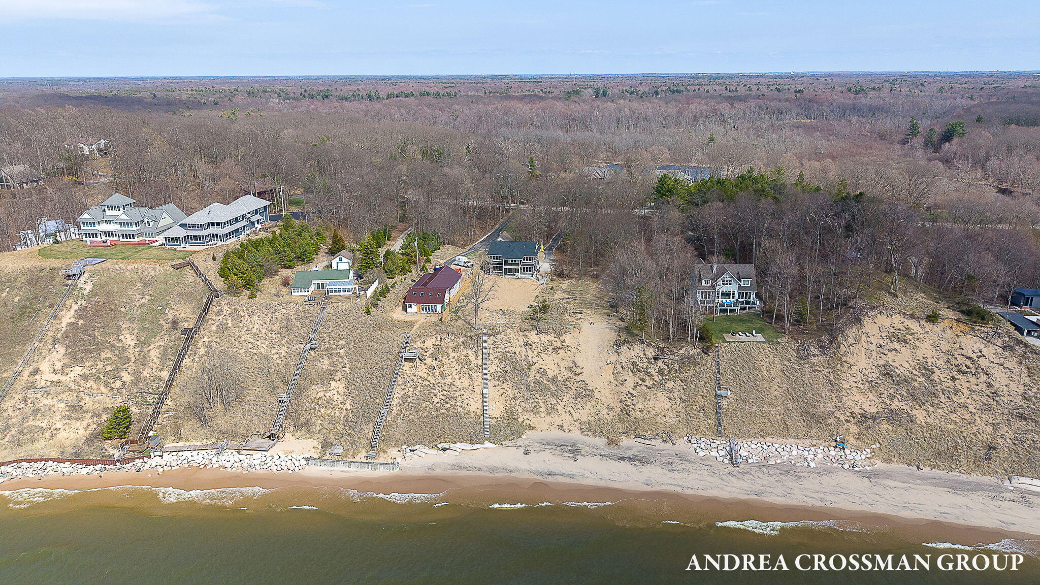 6401 Lakeshore Drive