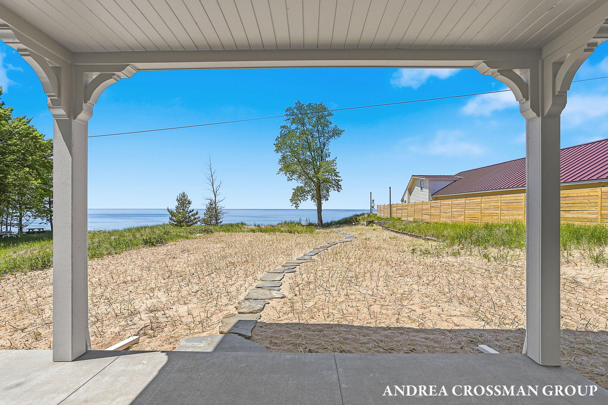 6401 Lakeshore Drive