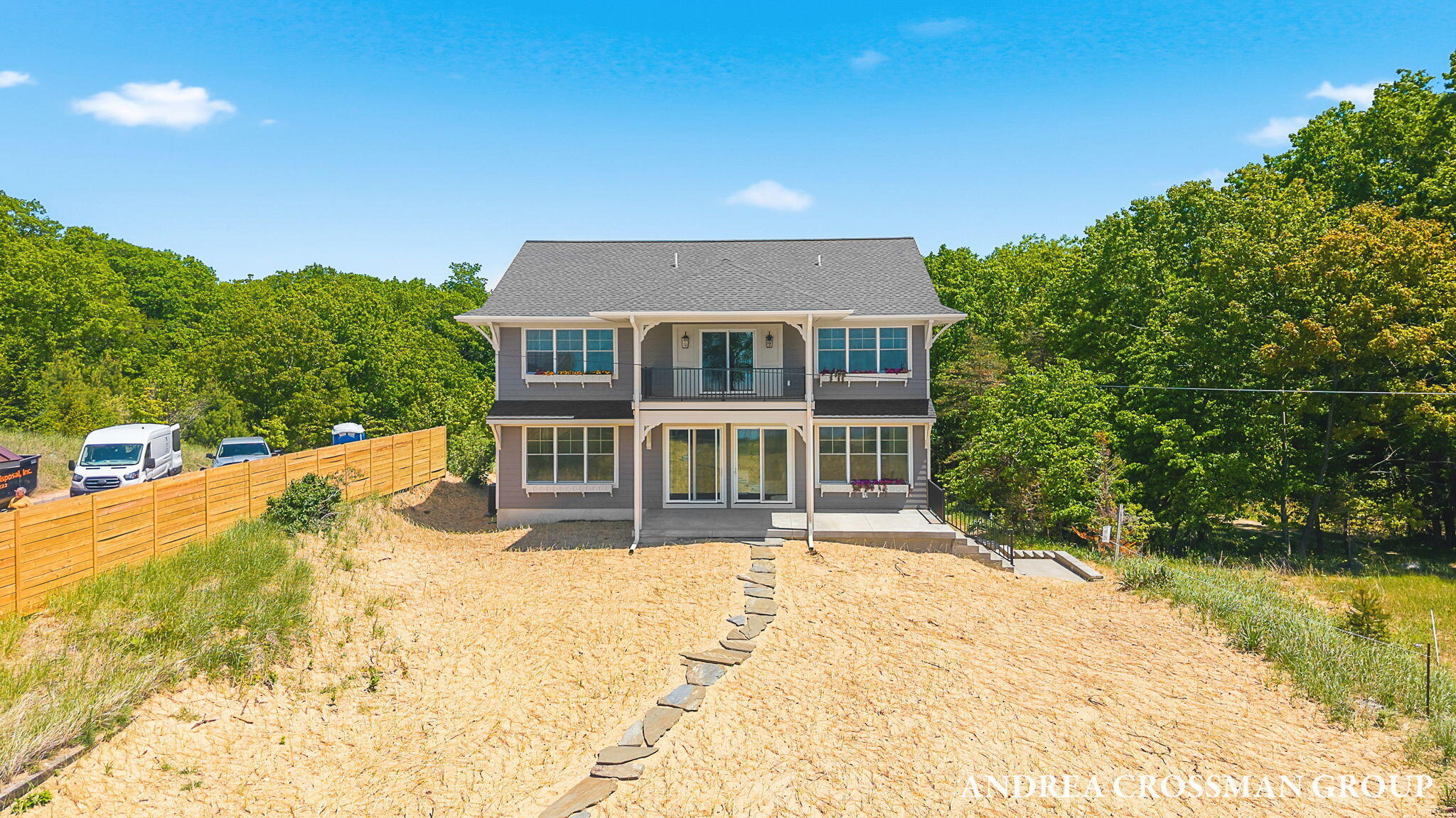 6401 Lakeshore Drive