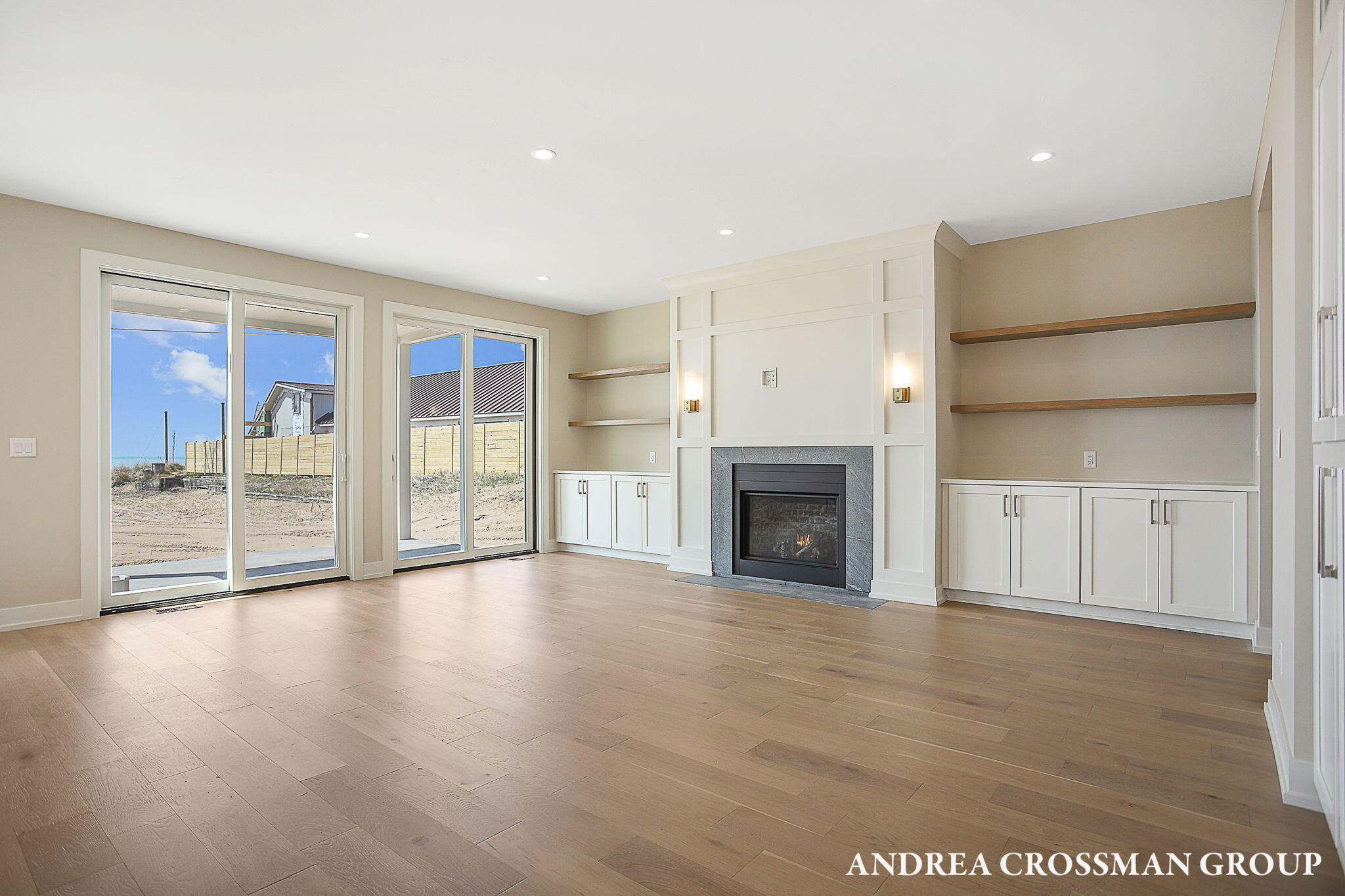 6401 Lakeshore Drive