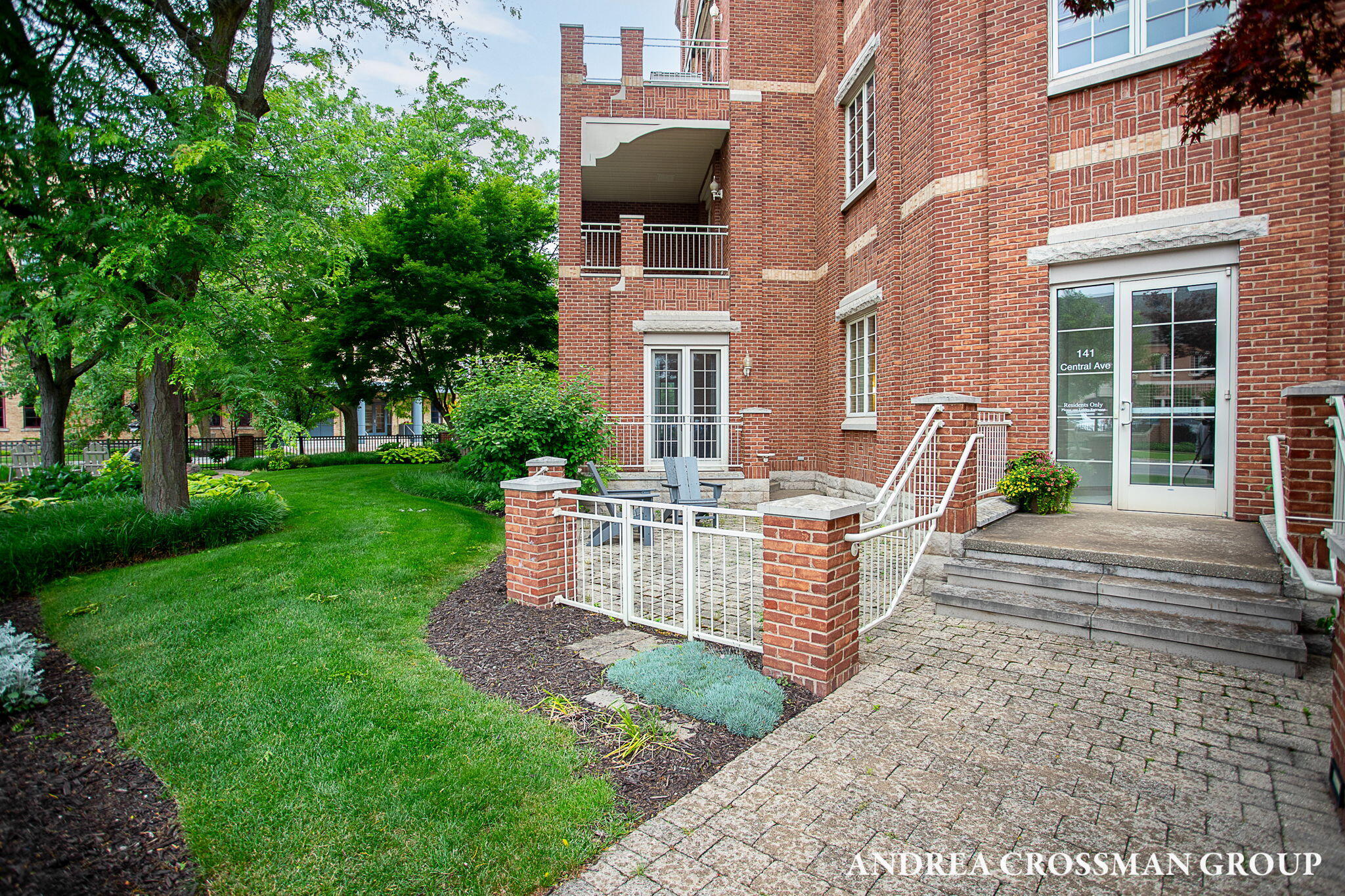 141 Central Avenue 120