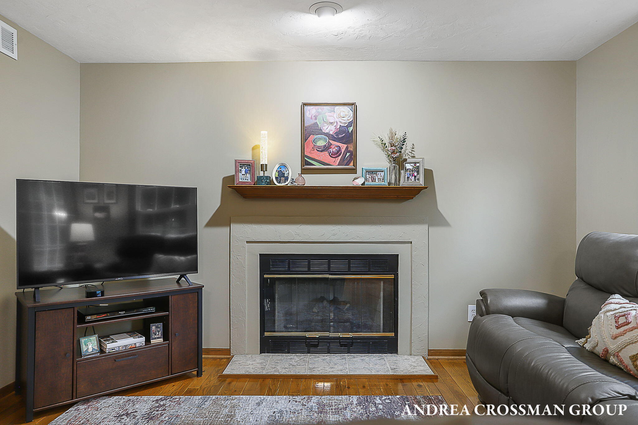 15213 Meadowwood Drive