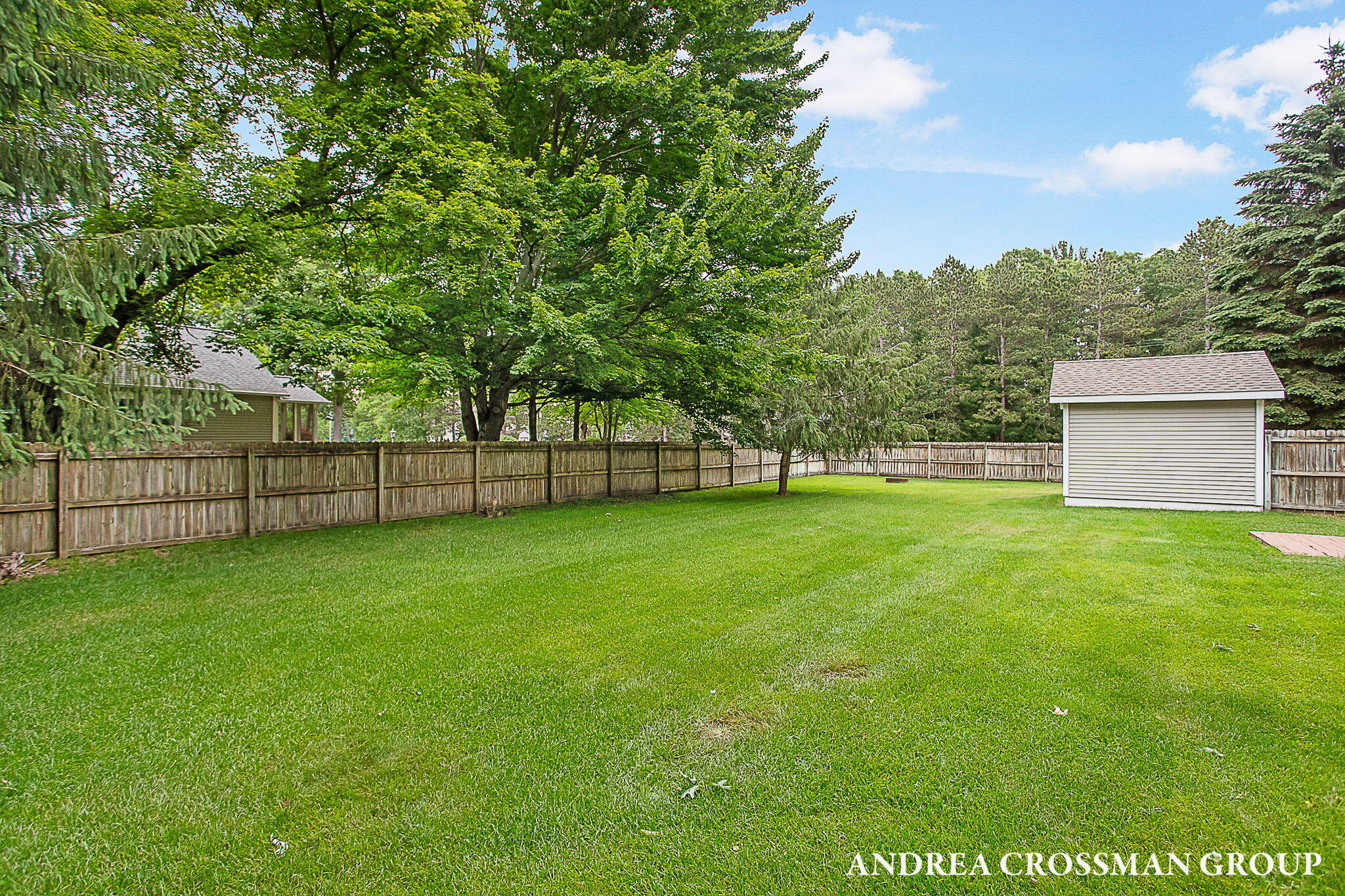 15213 Meadowwood Drive