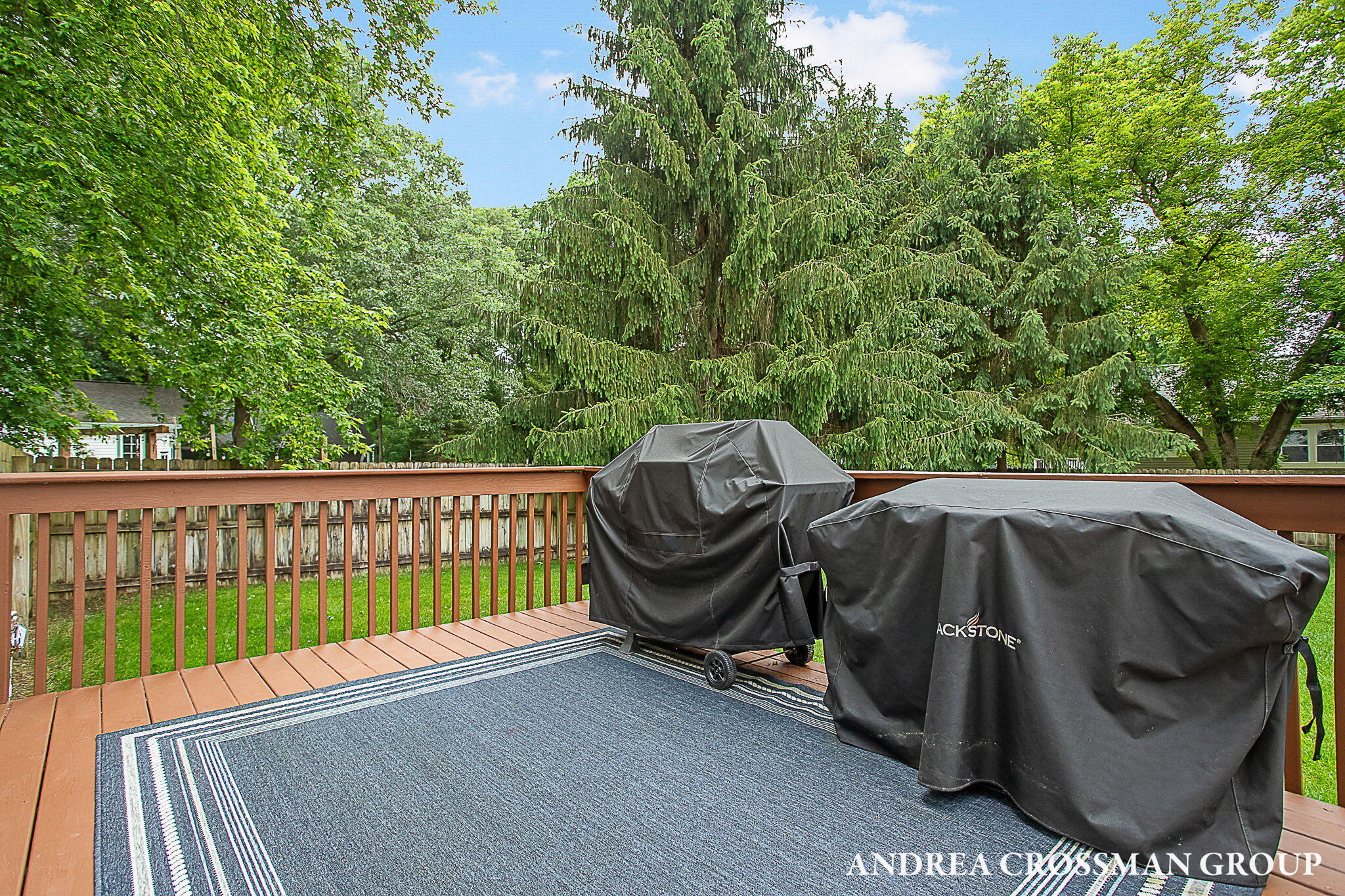 15213 Meadowwood Drive