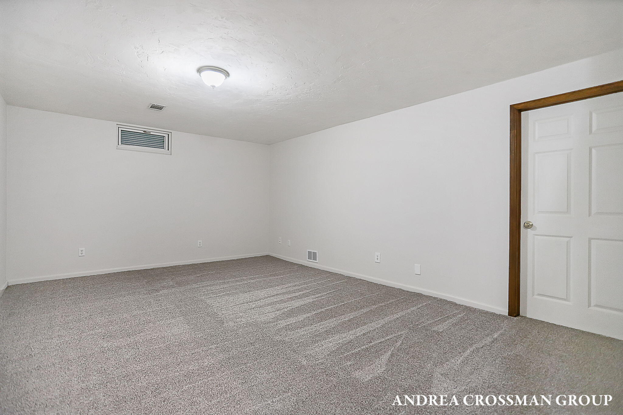 15213 Meadowwood Drive