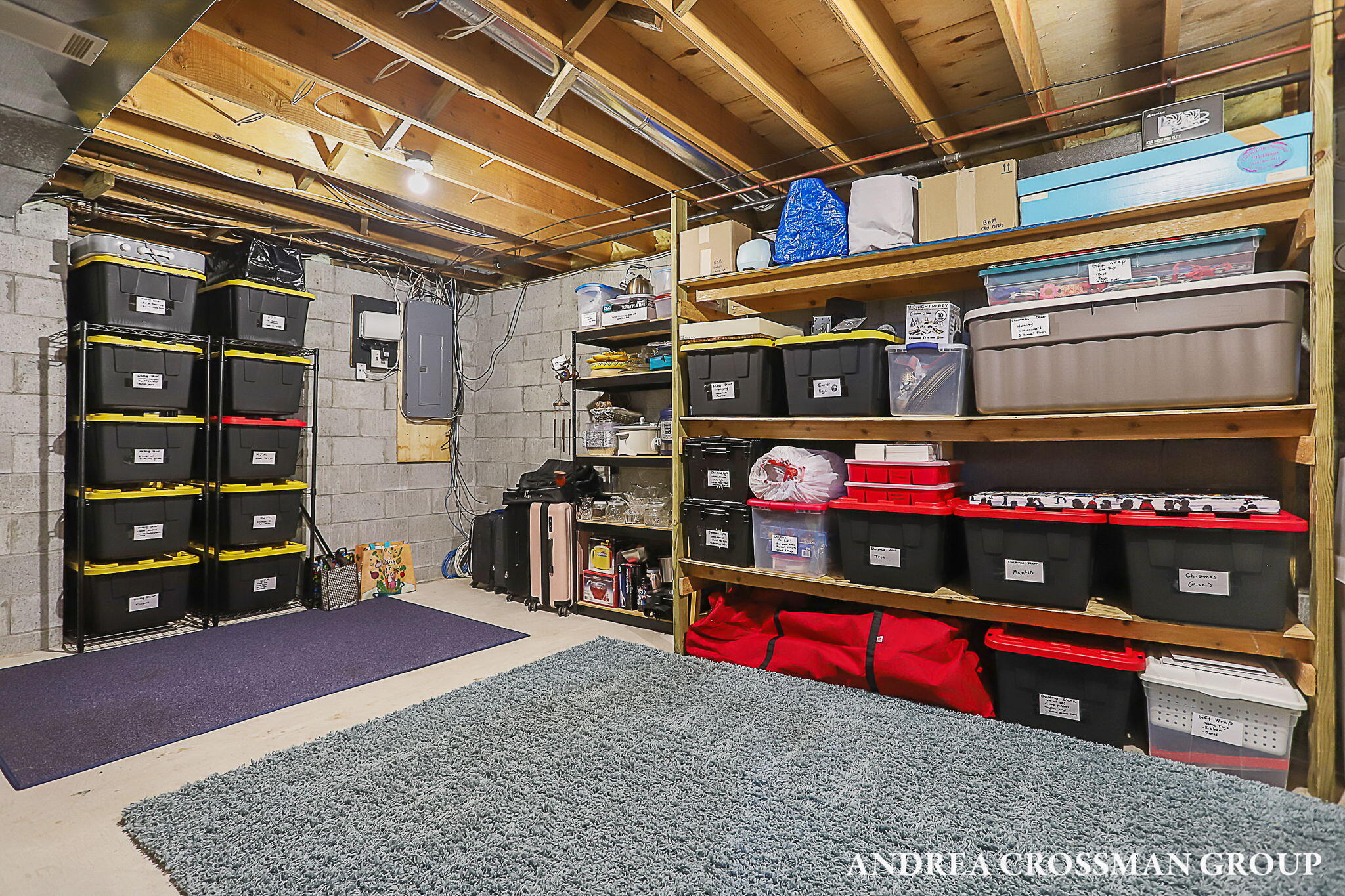 15213 Meadowwood Drive