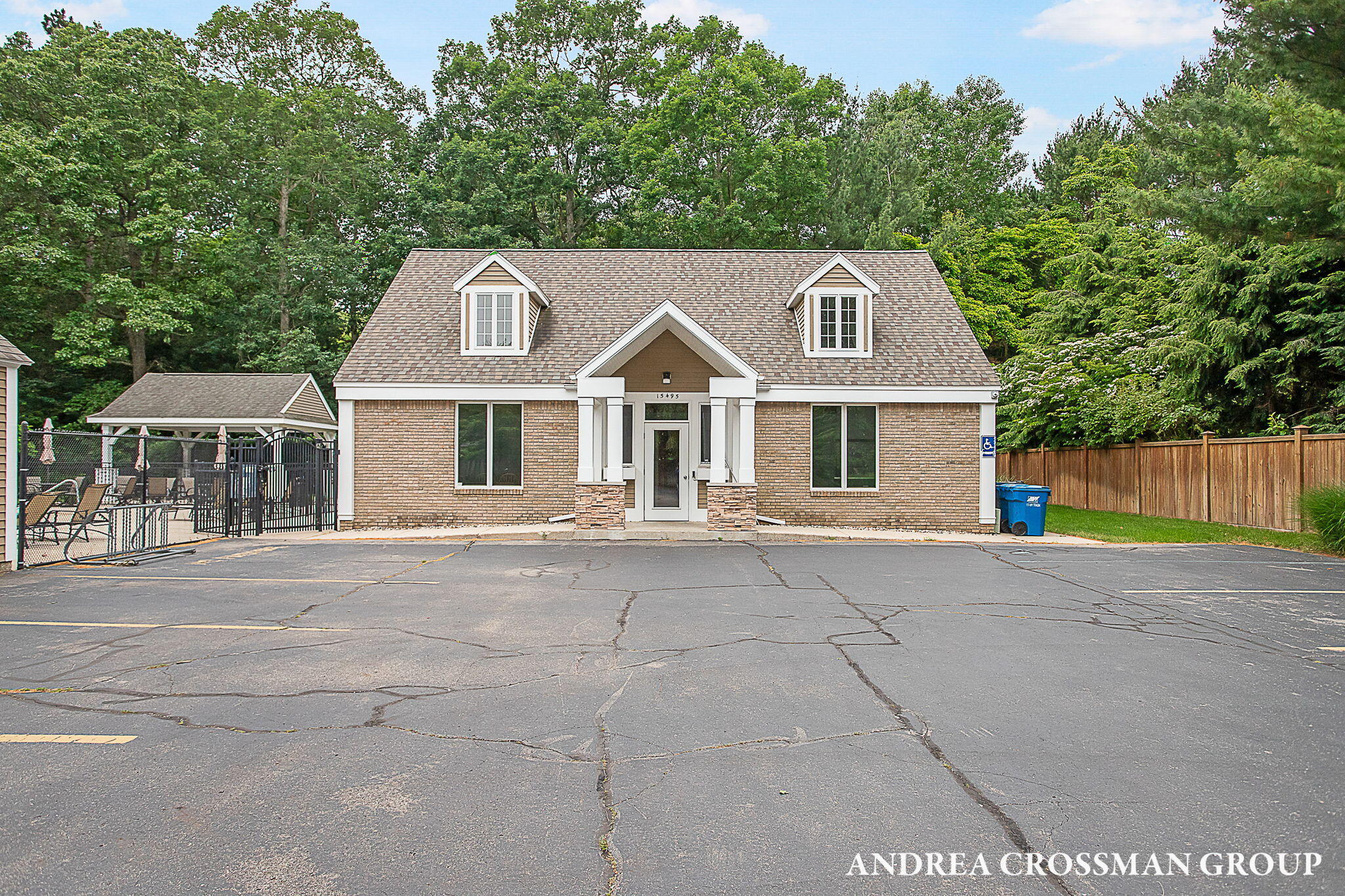 15213 Meadowwood Drive