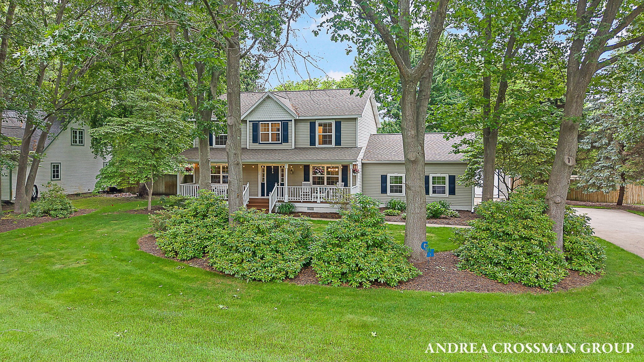 15213 Meadowwood Drive