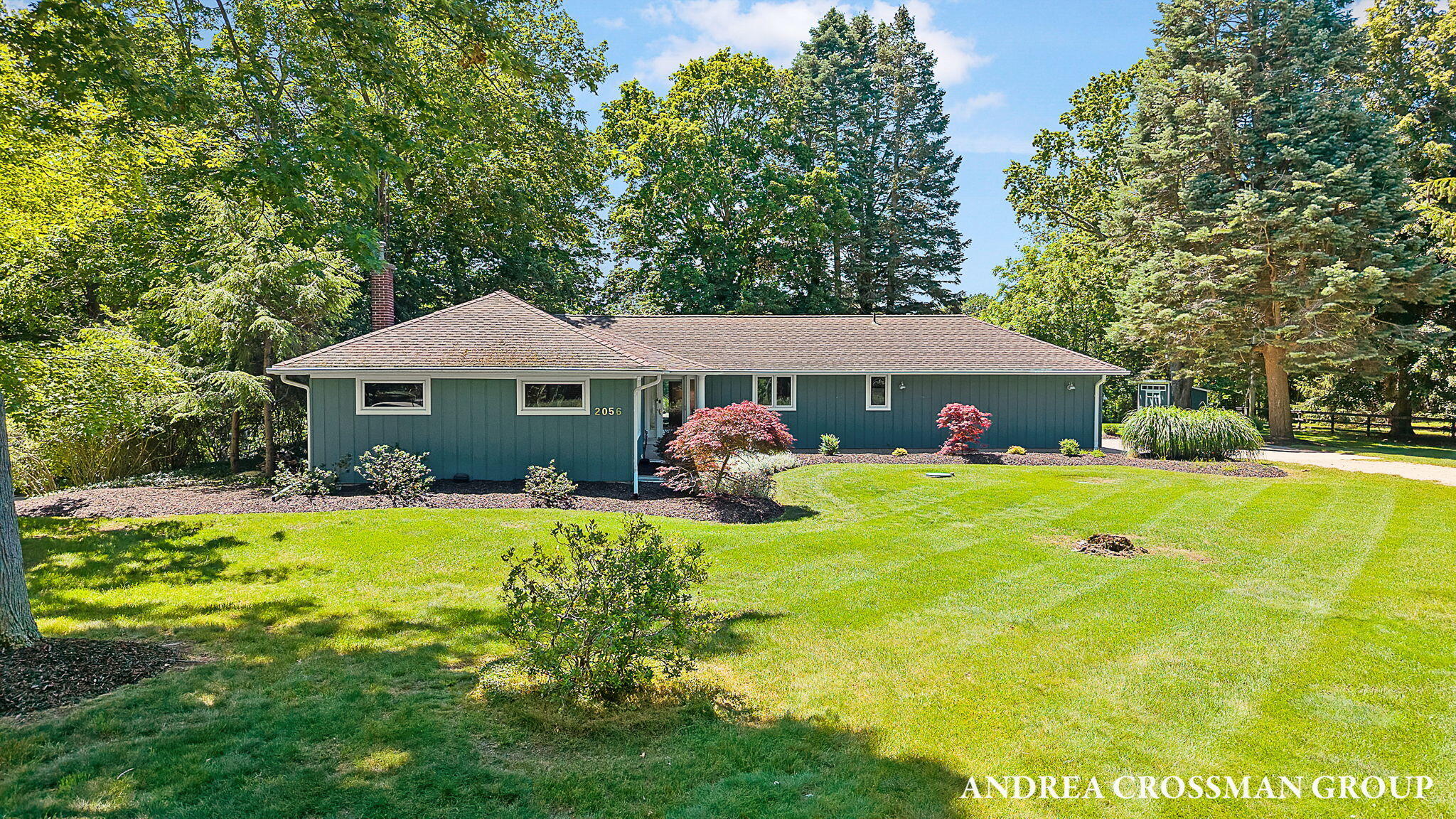 2056 Lakeshore Drive