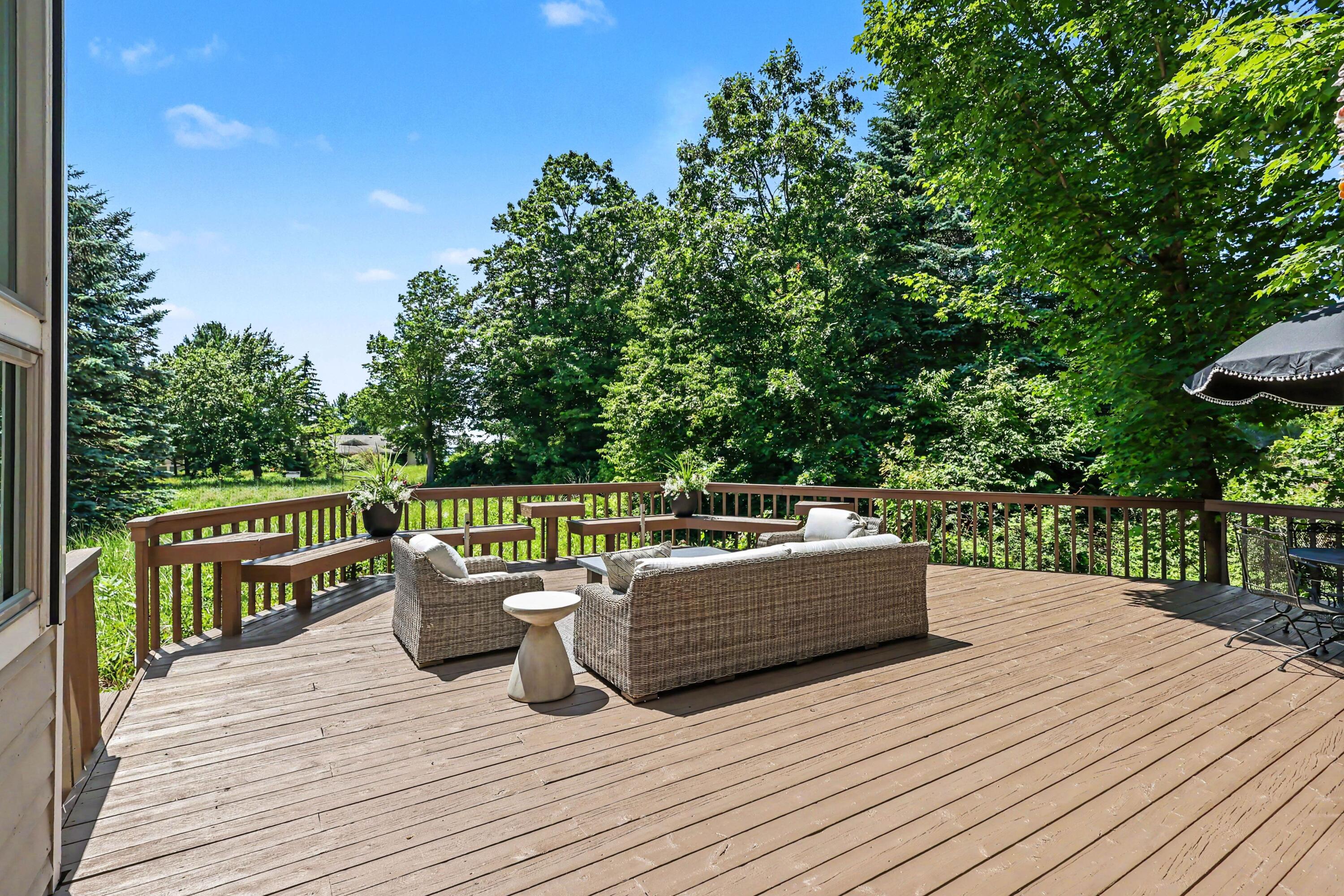 9364 Whispering Sands Drive