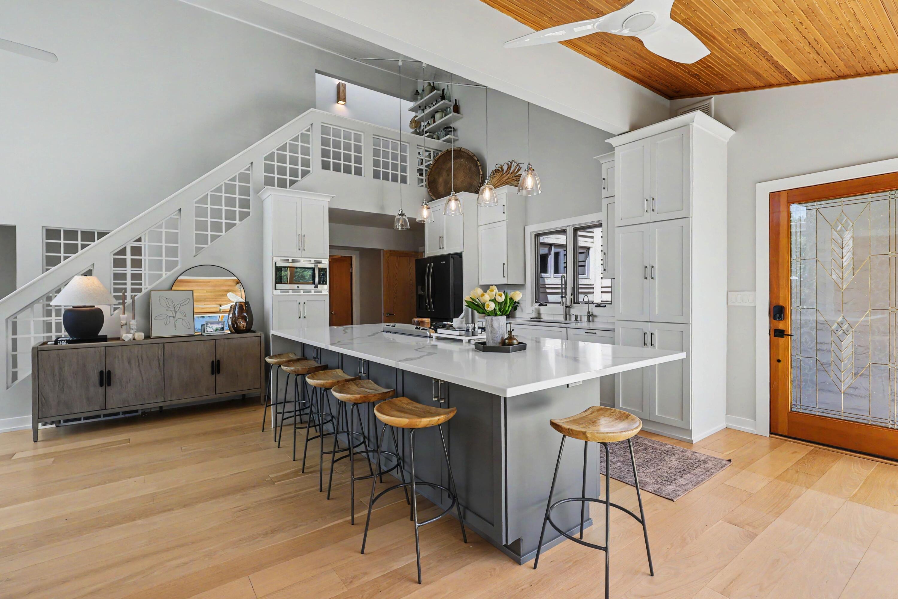 9364 Whispering Sands Drive