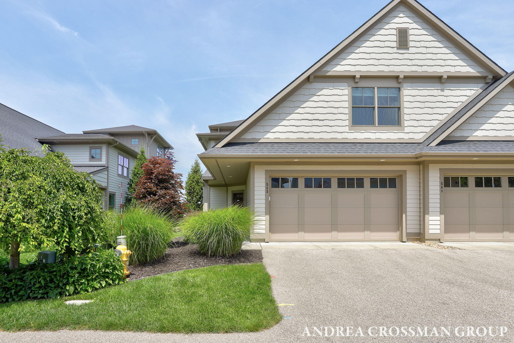 543 Macatawa Avenue