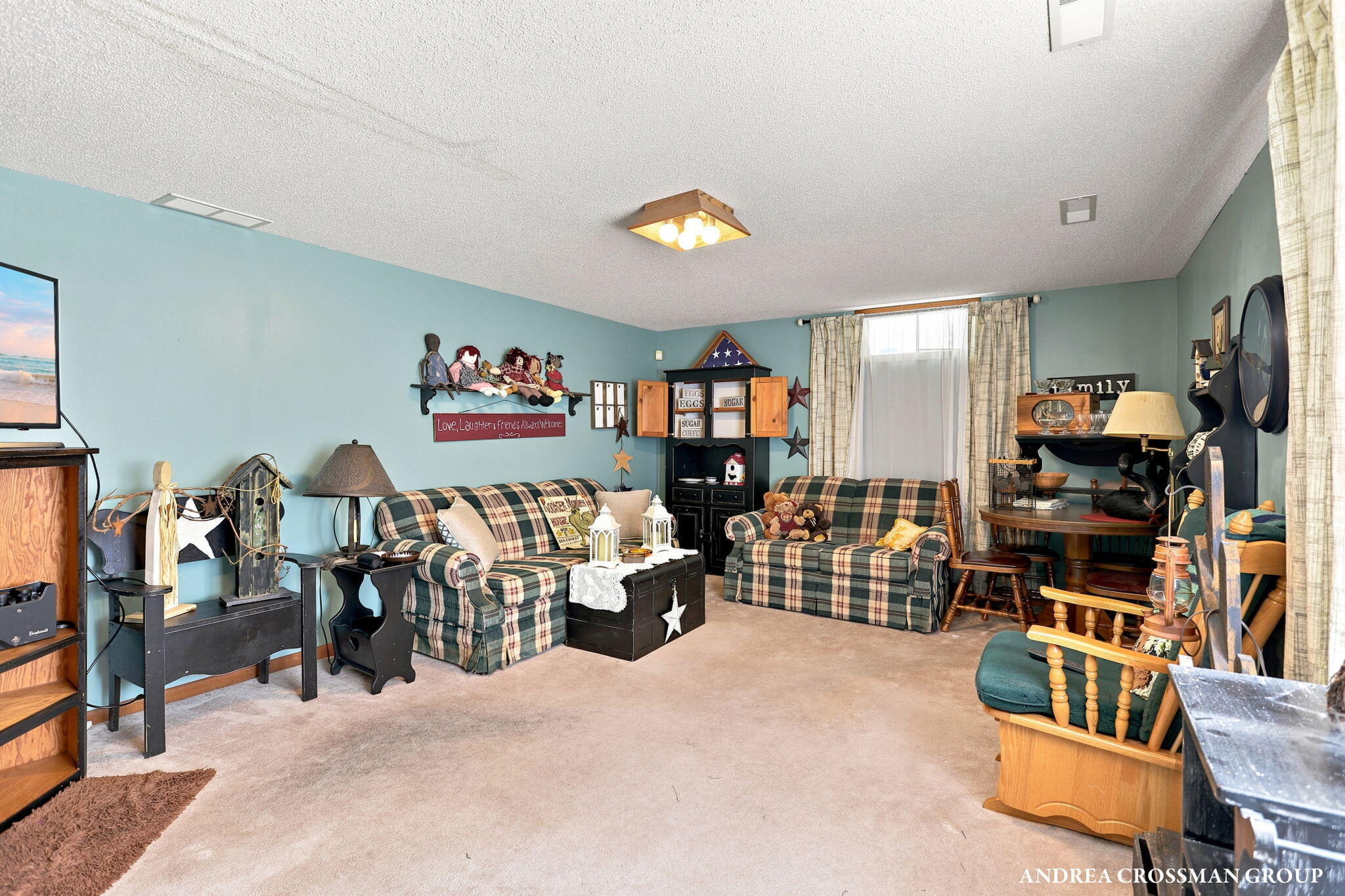 1095 Becker Road