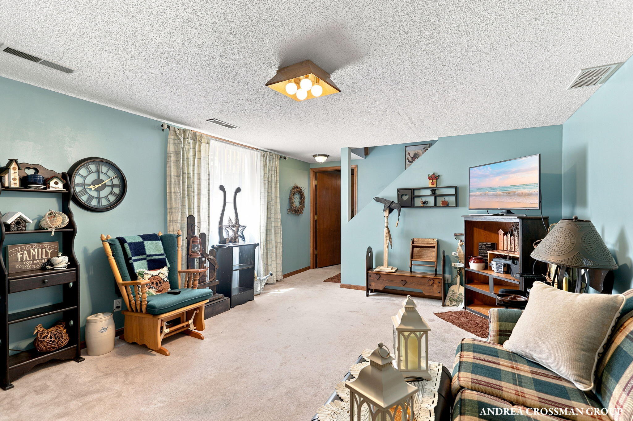1095 Becker Road