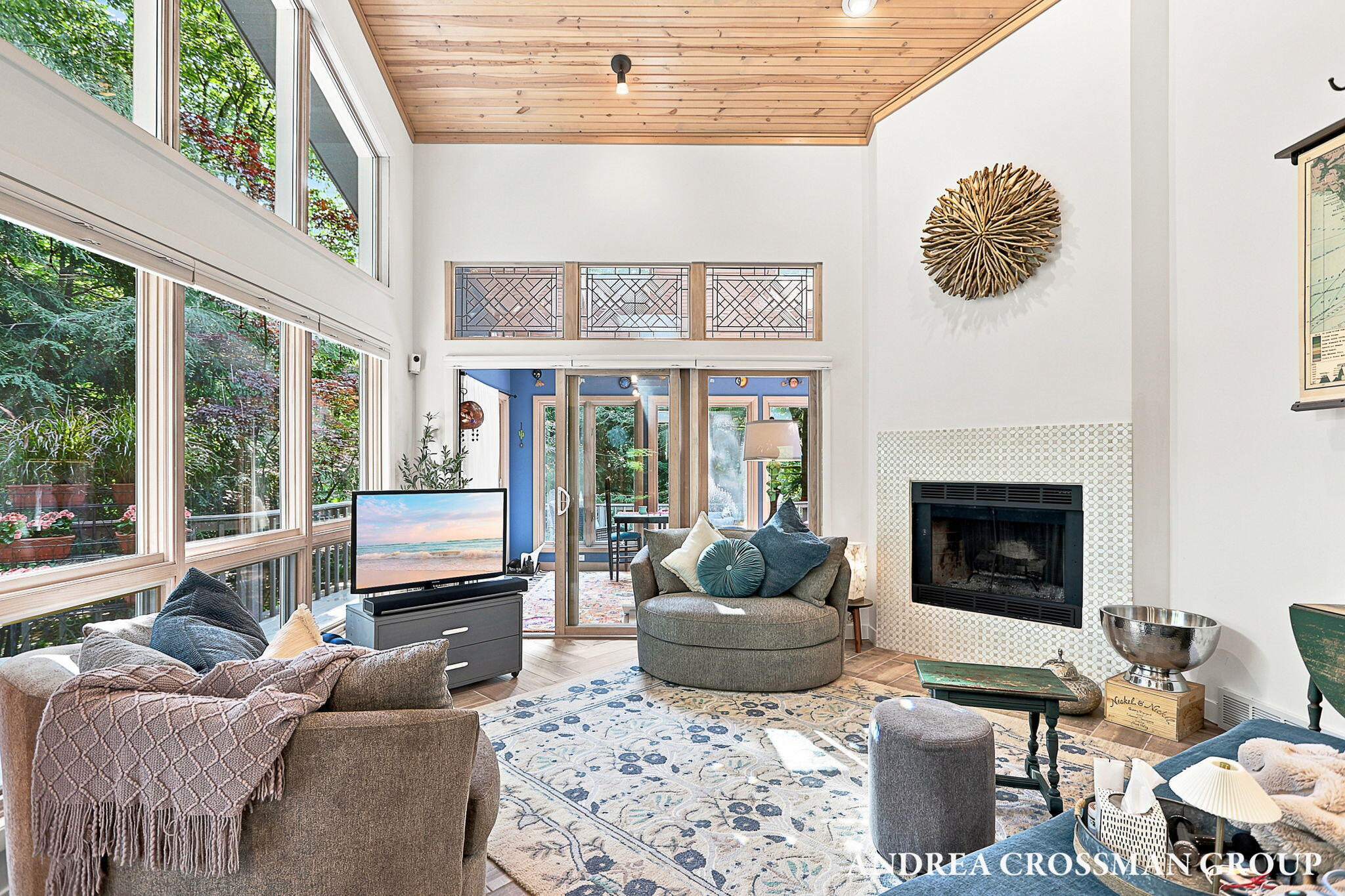 1215 Ash Drive