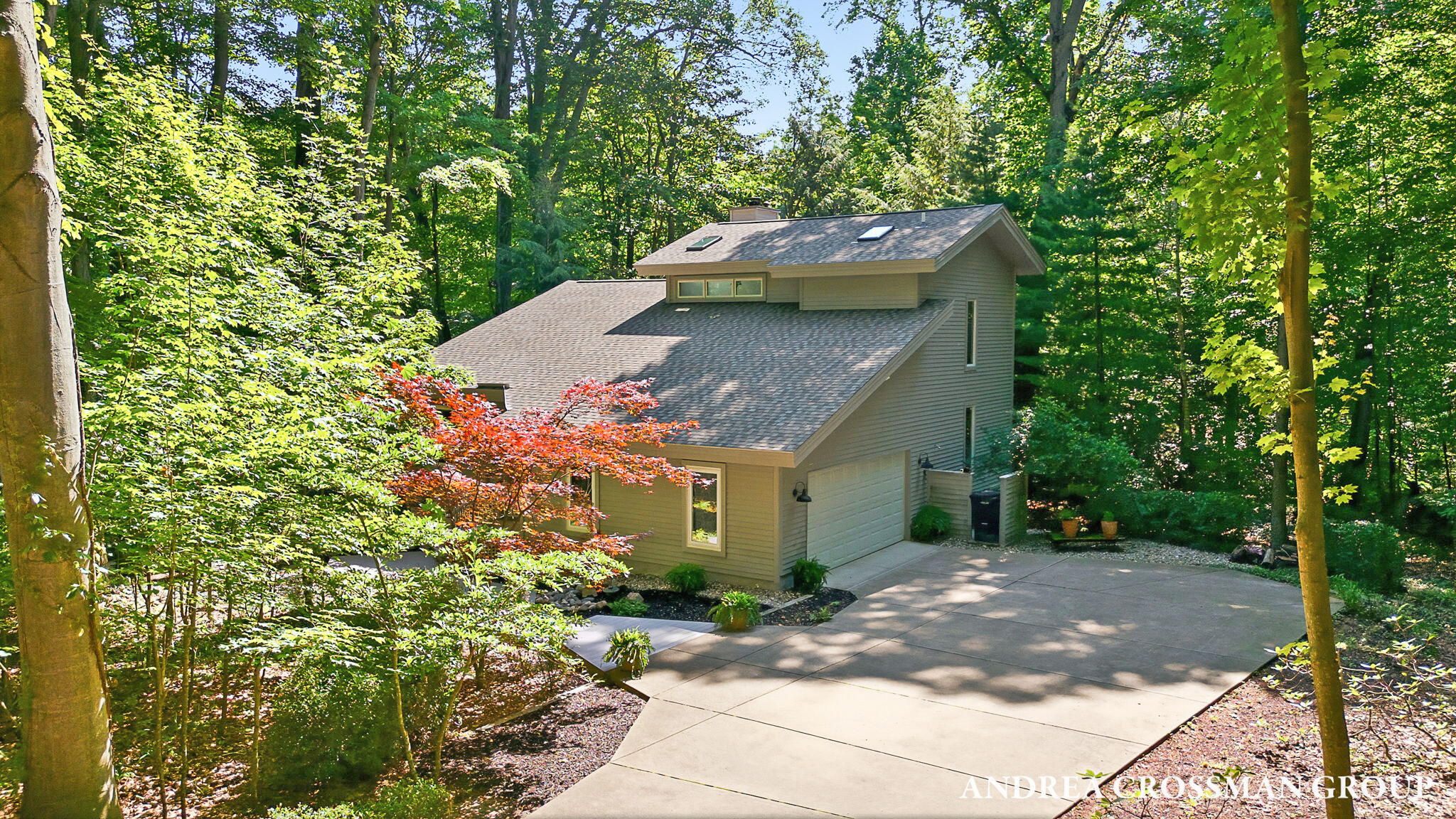 1215 Ash Drive