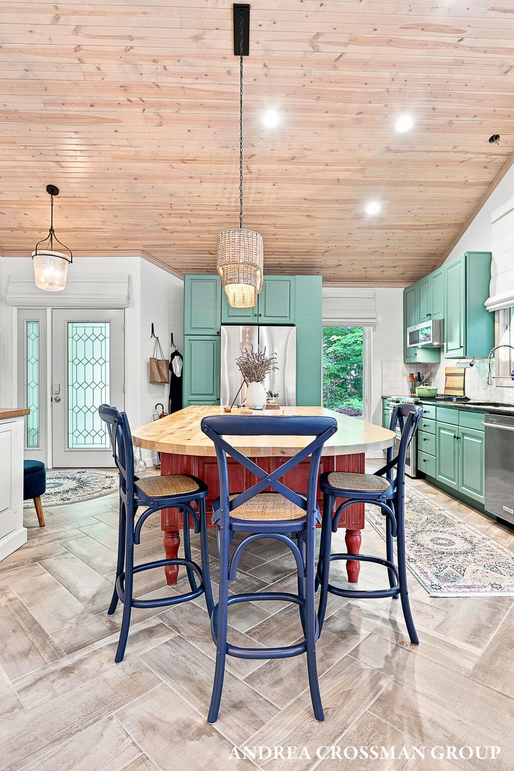 1215 Ash Drive