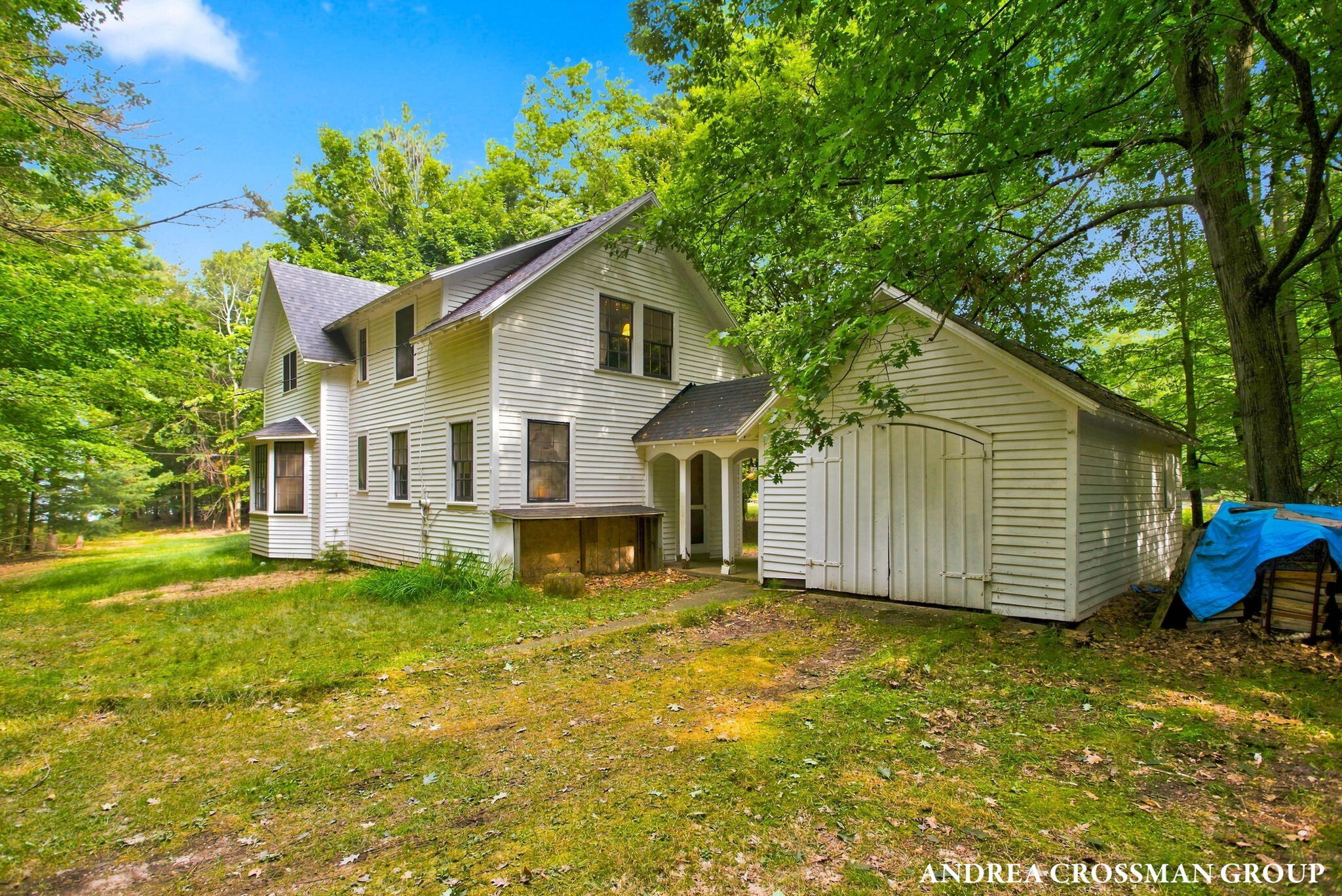 5045 N Ridge Road