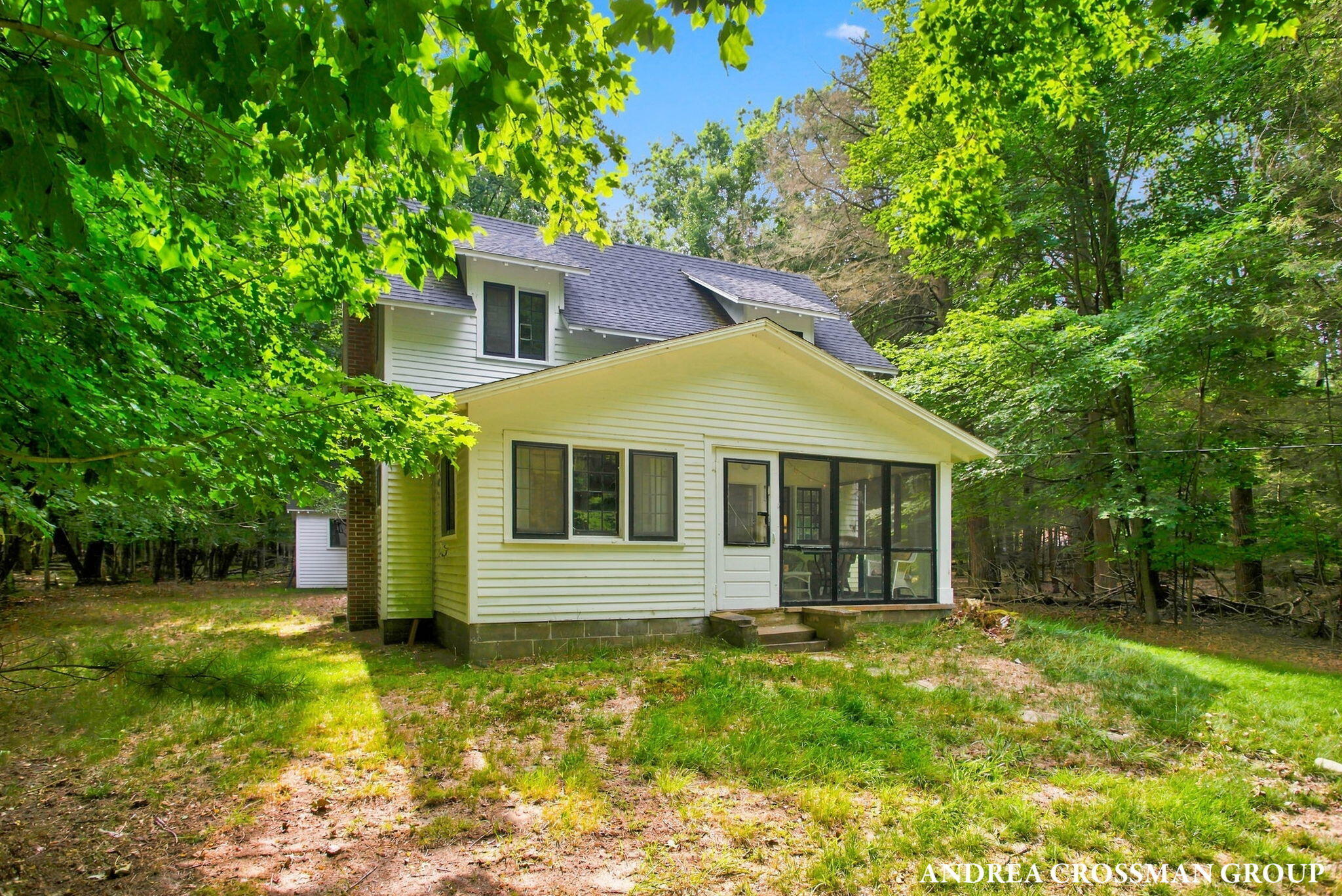 5045 N Ridge Road