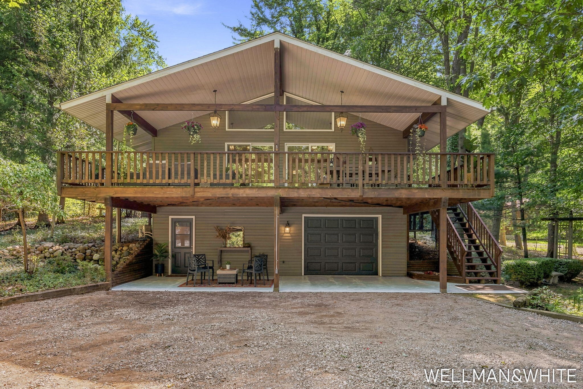 2675 Chestnut Lane
