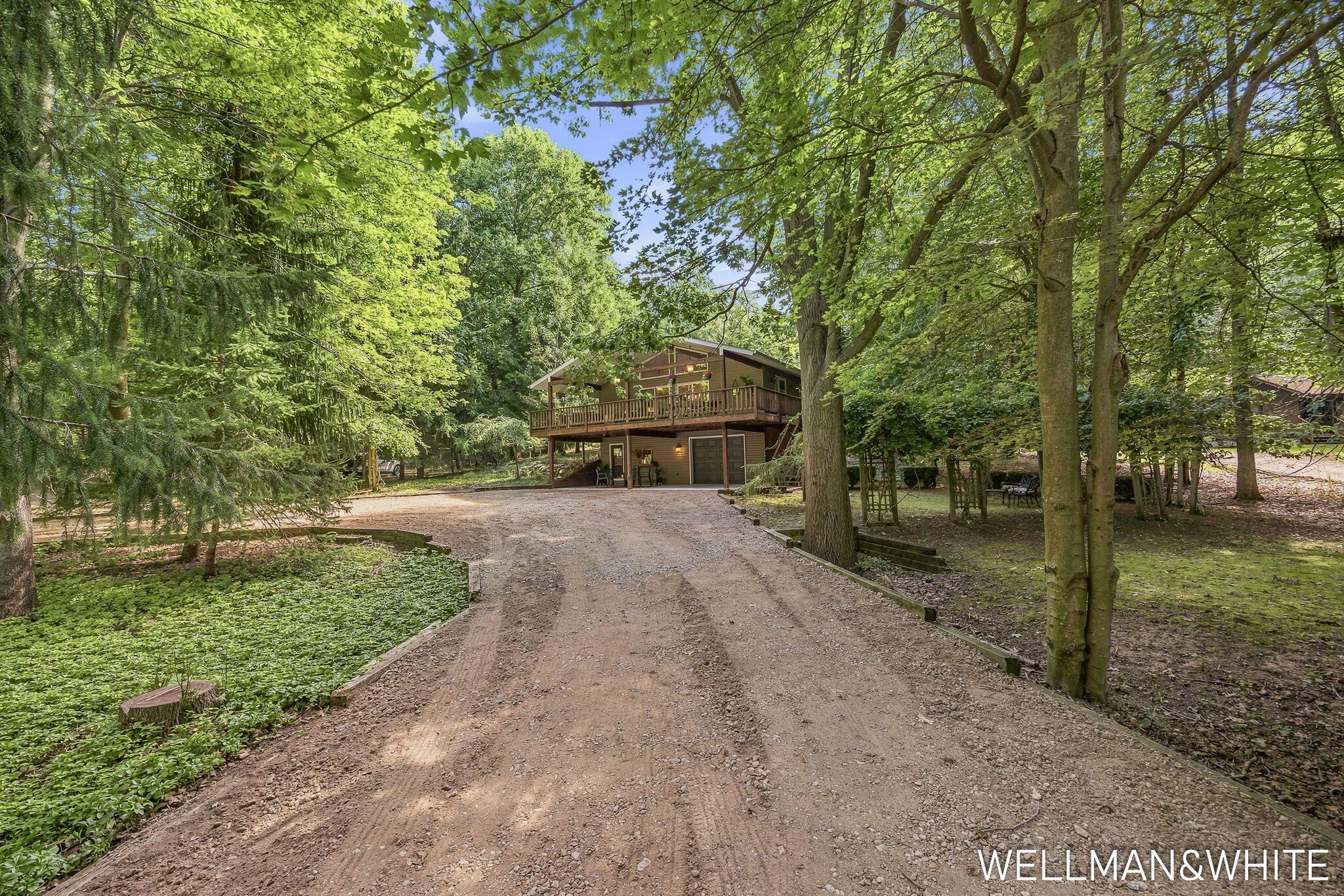 2675 Chestnut Lane