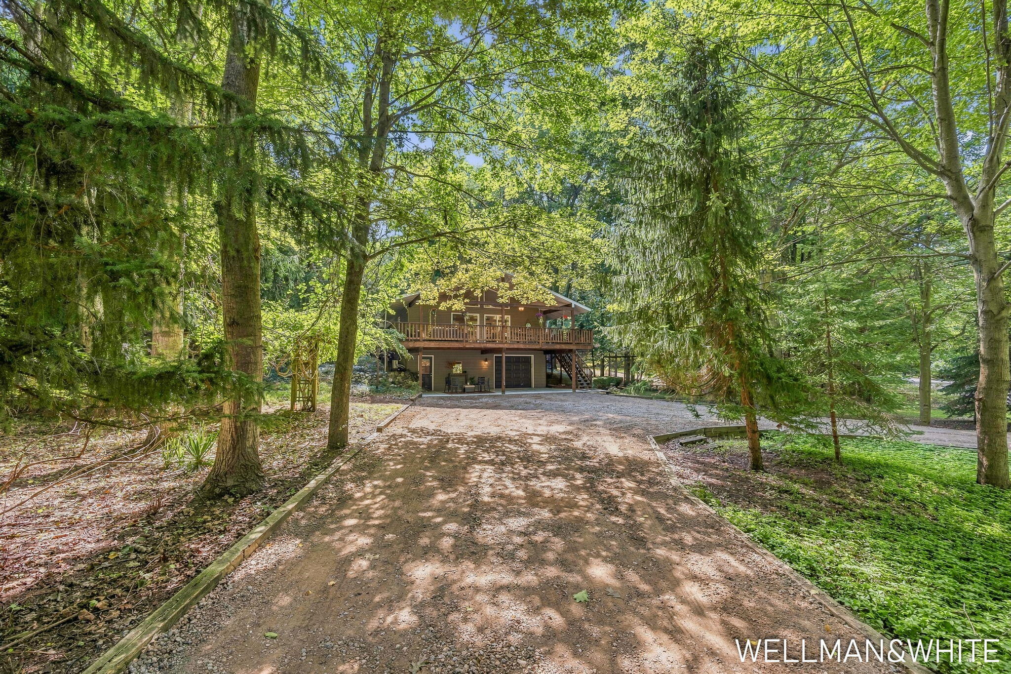 2675 Chestnut Lane