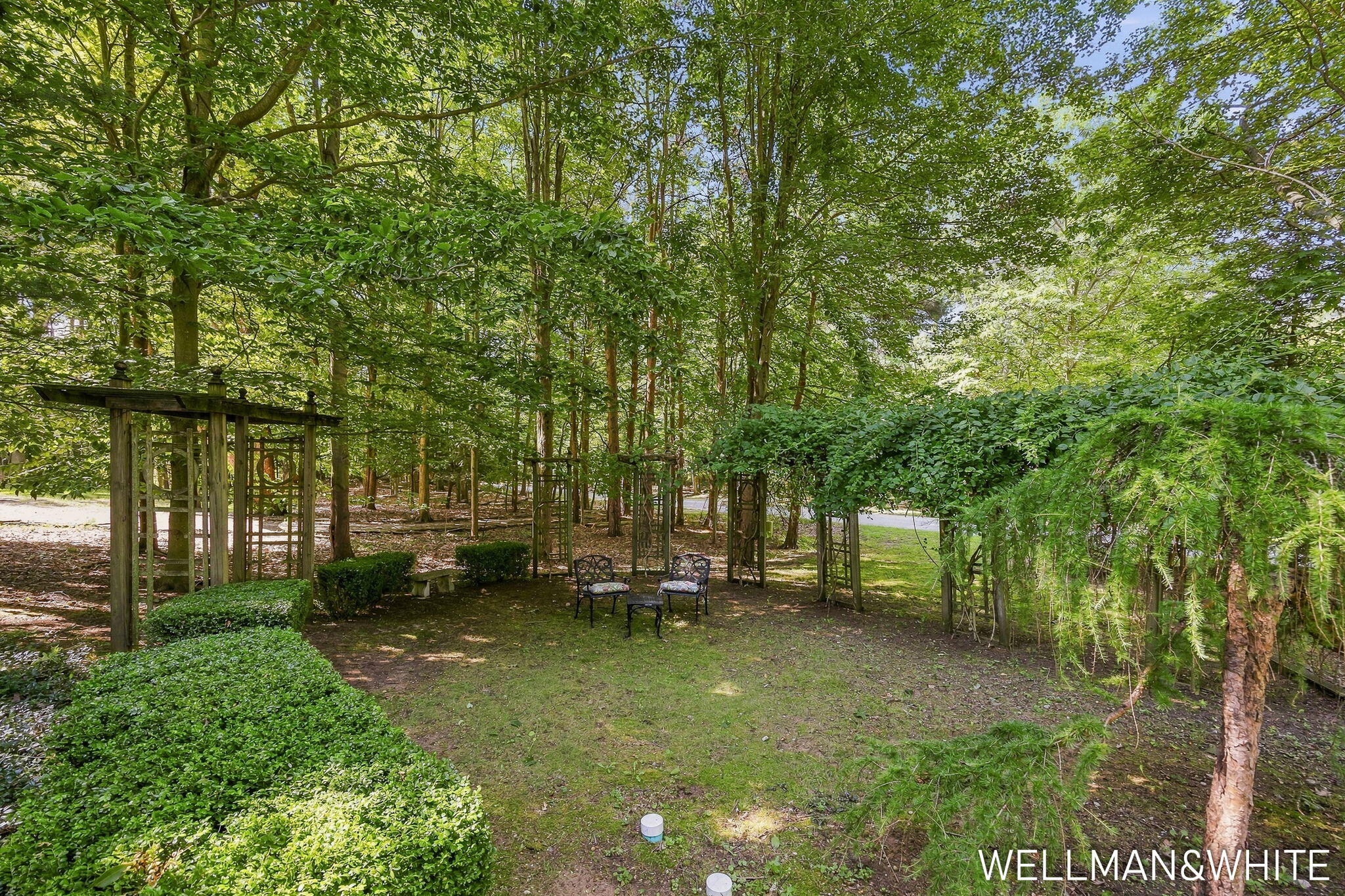 2675 Chestnut Lane