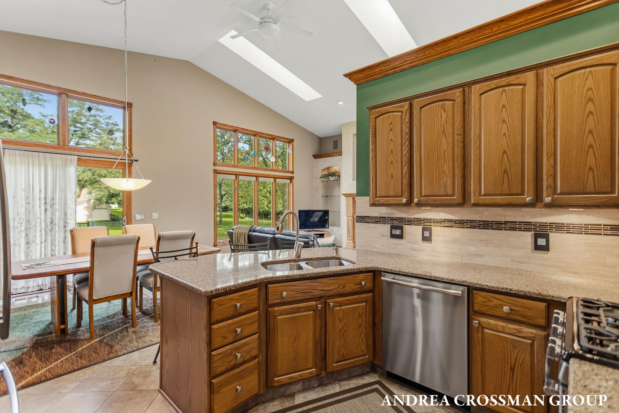 4557 Penny Lane SW