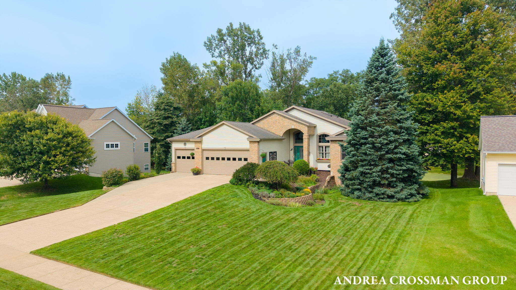 4557 Penny Lane SW