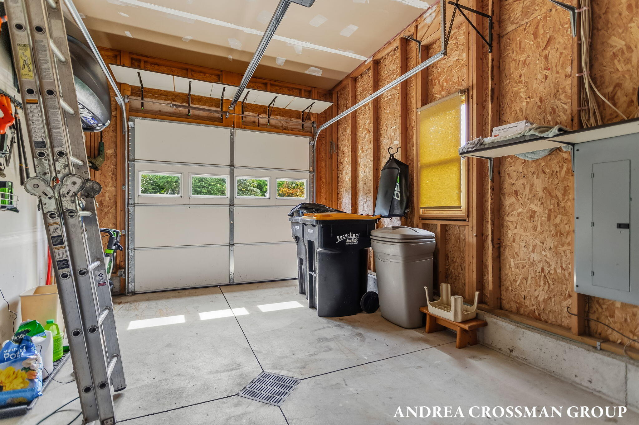 4557 Penny Lane SW