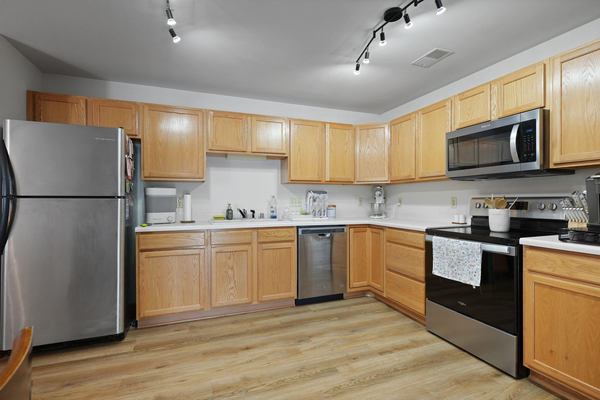 1216 N Sunnyslope Dr Unit: 206