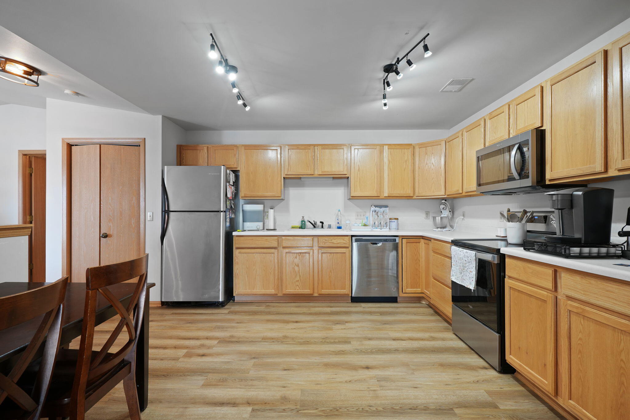 1216 N Sunnyslope Dr Unit: 206