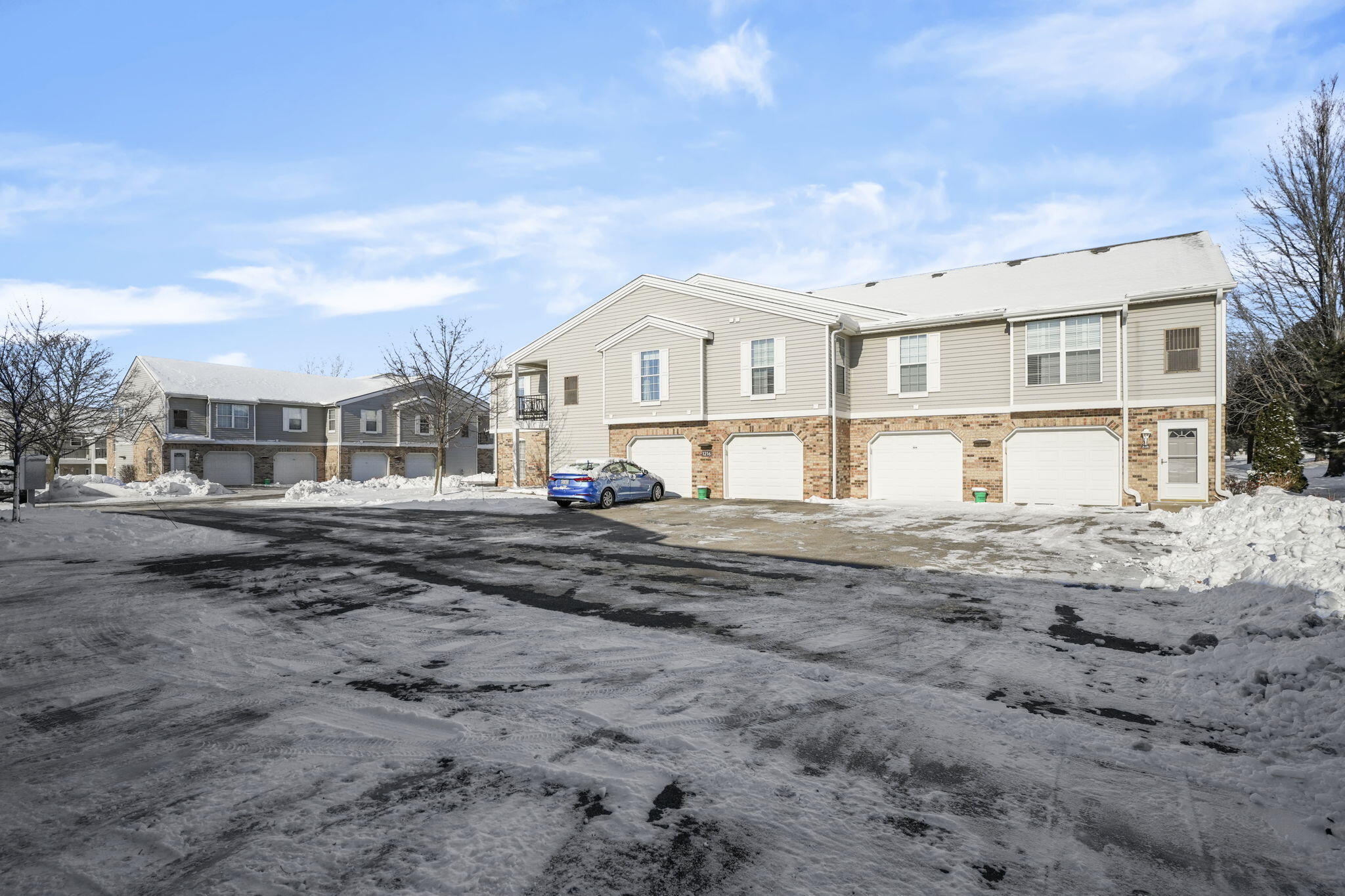 1216 N Sunnyslope Dr Unit: 206