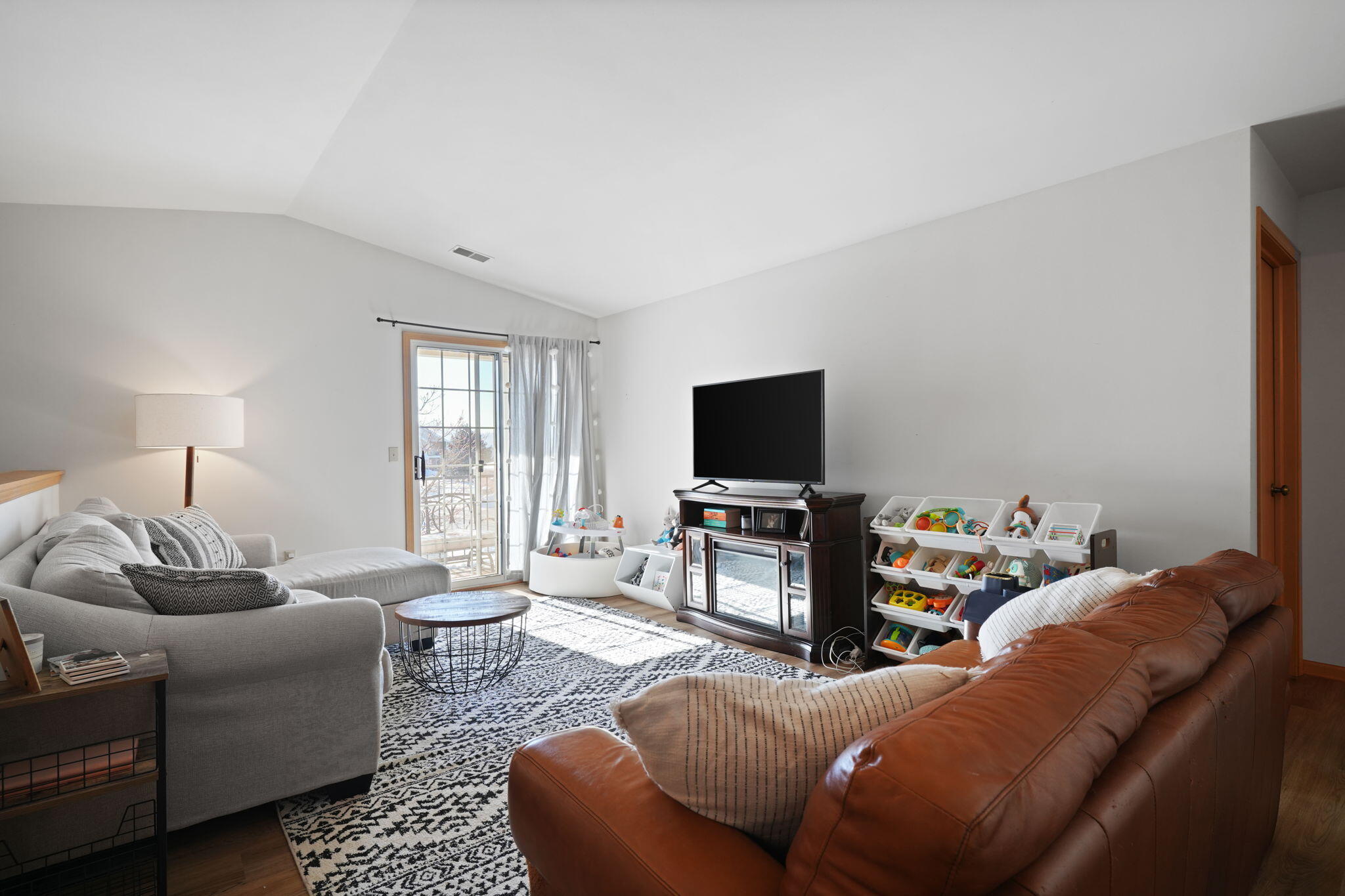 1216 N Sunnyslope Dr Unit: 206