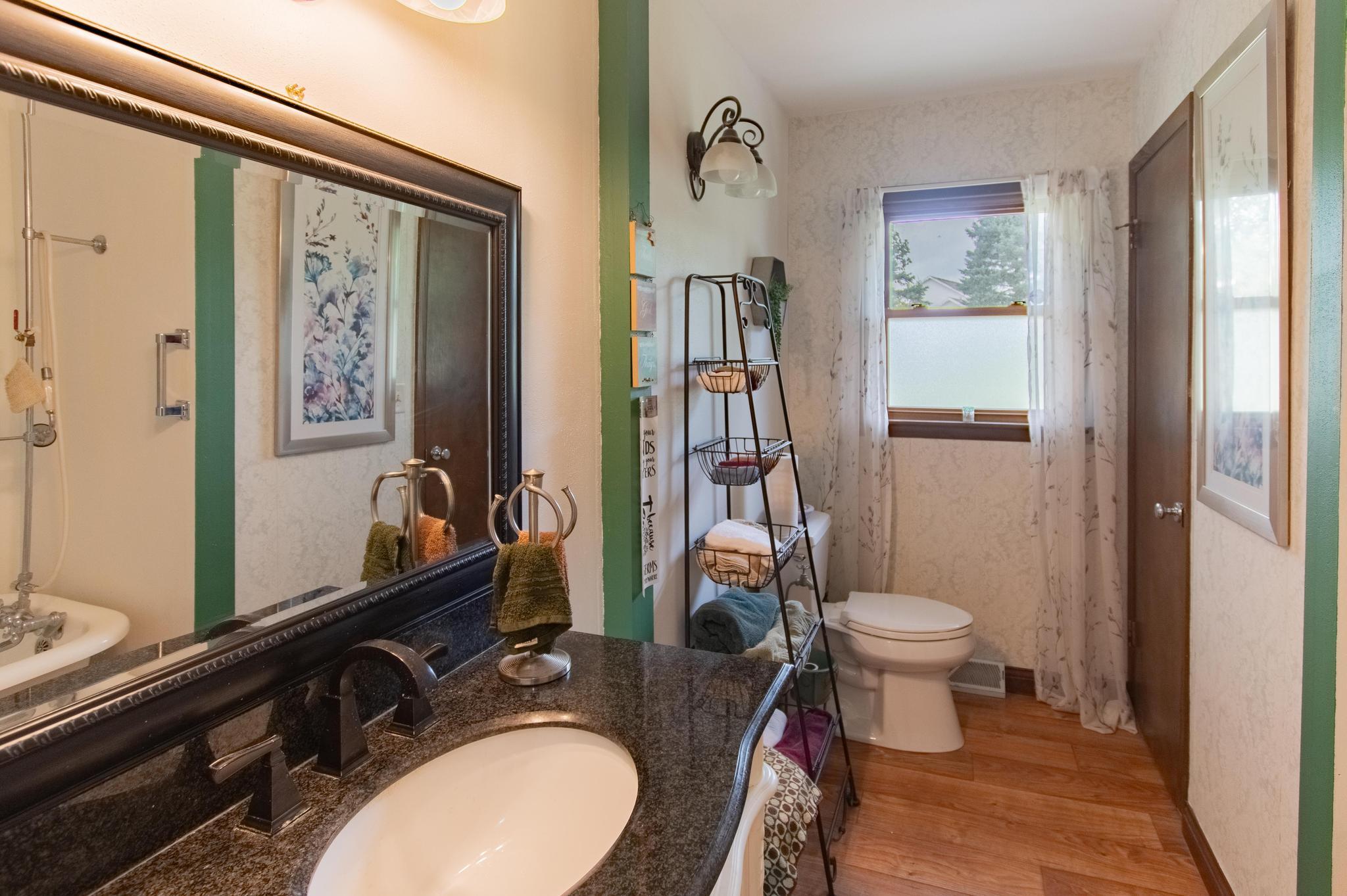 9328 Northwestern Ave