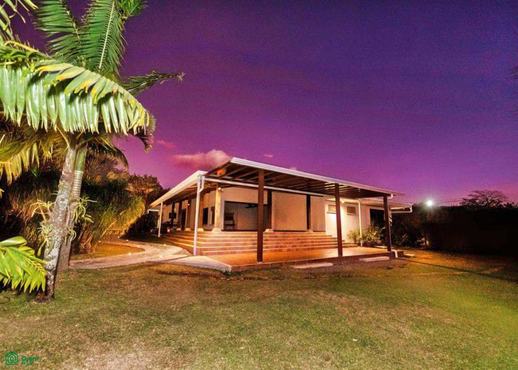 Casa Sunset Canyon , Colón, Mora, San Jose