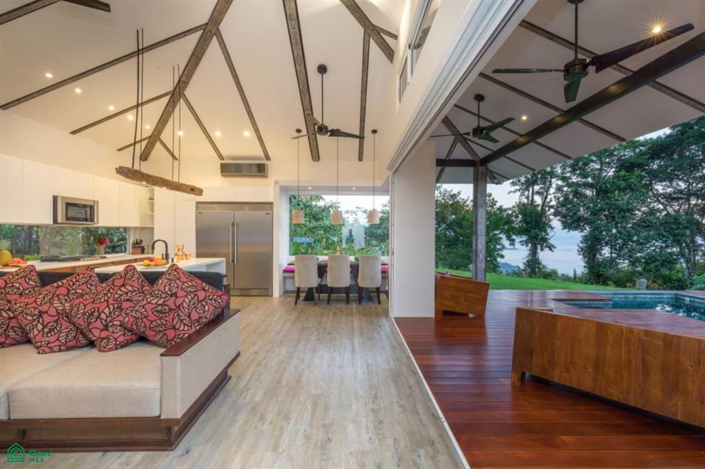 Luxury Villa in Escaleras, Dominical, Bahia Ballena,Osa, Puntarenas , Bahía Ballena, Osa, Puntarenas