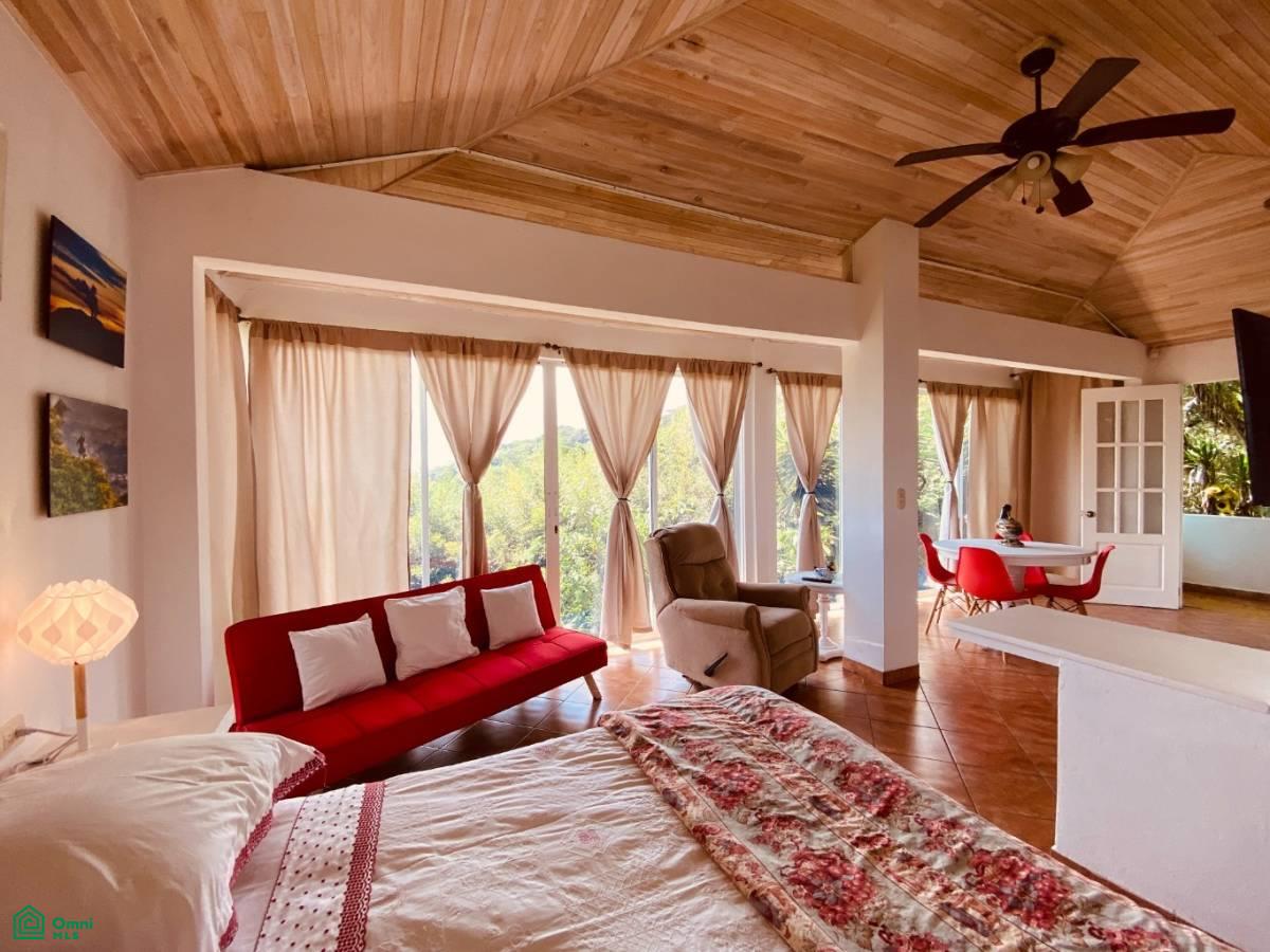 Glass Farmhouse , Atenas, Atenas, Alajuela