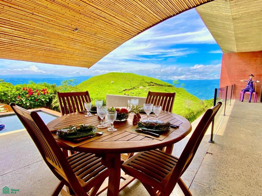 Glass Farmhouse , Atenas, Atenas, Alajuela