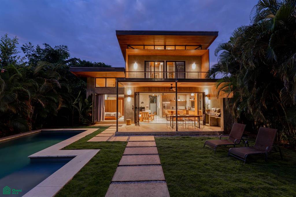 Cozy Home Minutes From the Beach , Tamarindo, Santa Cruz, Guanacaste