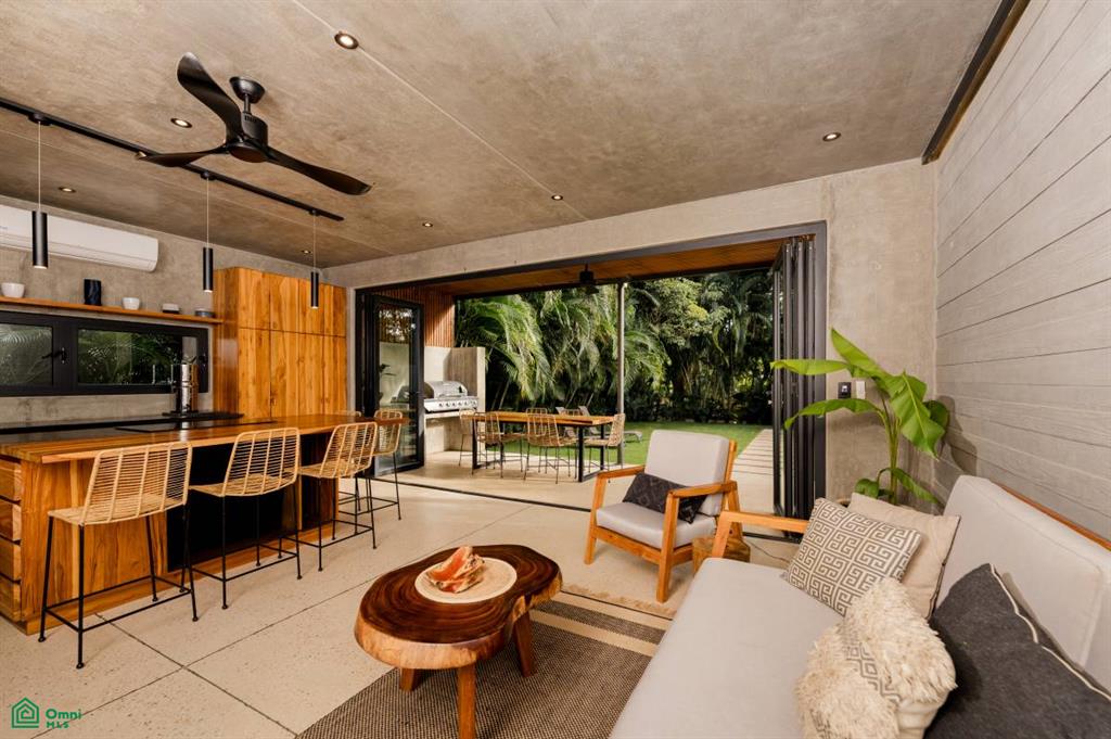 Cozy Home Minutes From the Beach , Tamarindo, Santa Cruz, Guanacaste