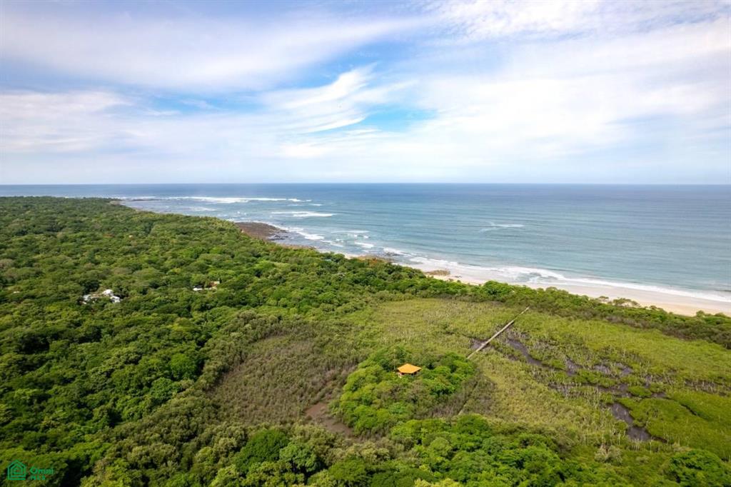 Numandi Land & 4-Bed Residence – Playa Avellanas , Santa Cruz, Guanacaste