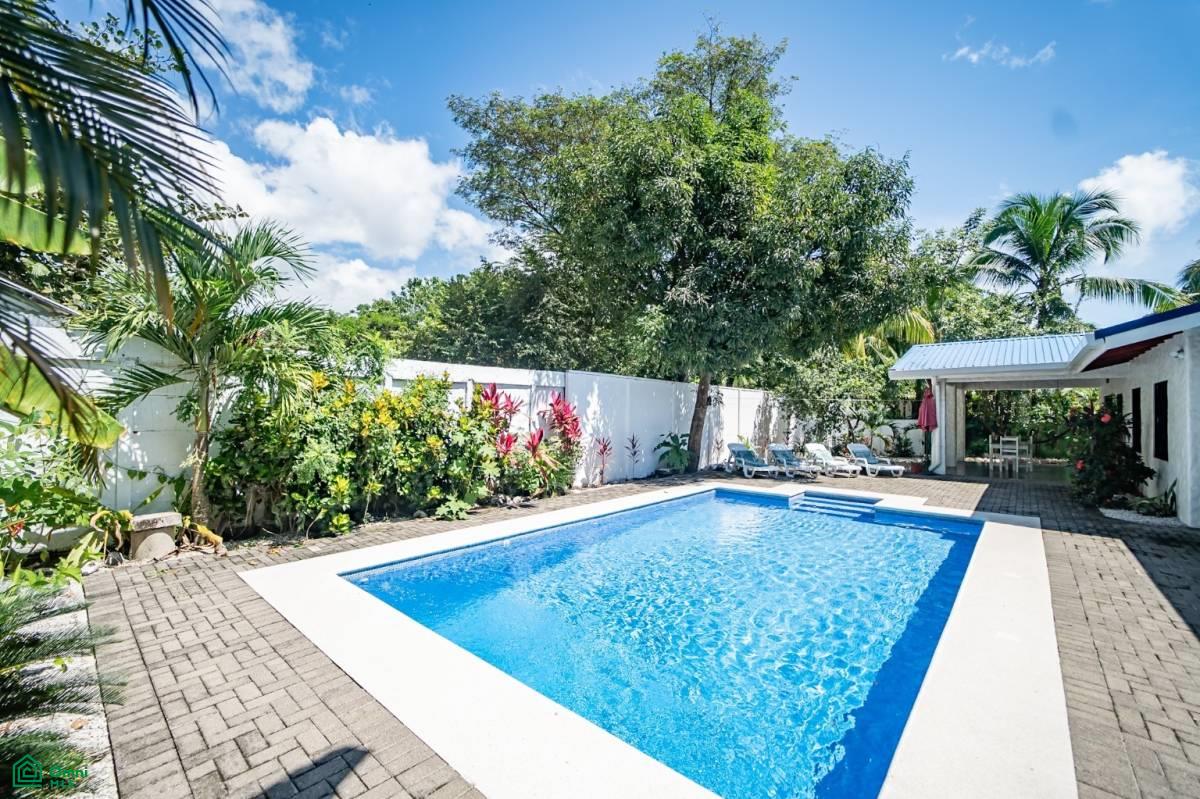 Casa Azul , Sámara, Guanacaste