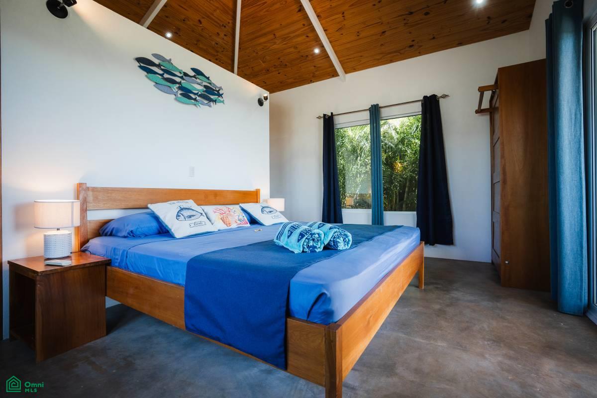 Hotel Las Estrellas / Santo Domingo , Sámara, Guanacaste