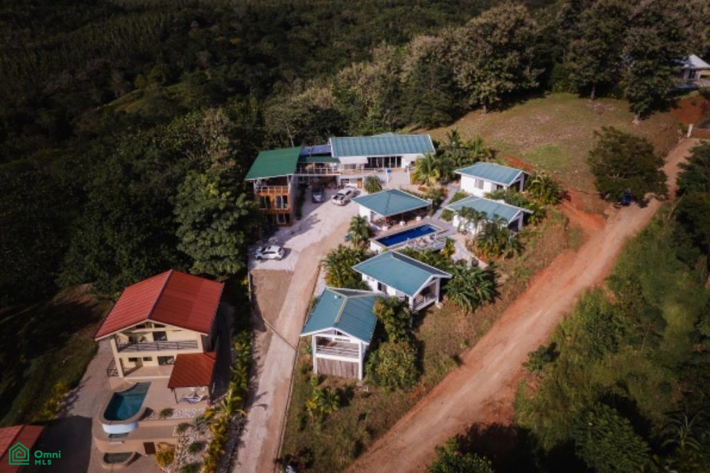 Hotel Las Estrellas / Santo Domingo , Sámara, Guanacaste