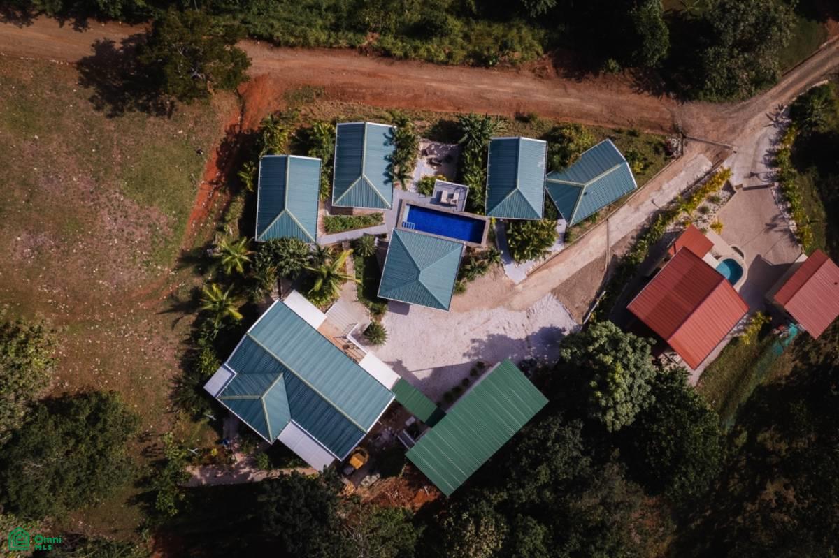 Hotel Las Estrellas / Santo Domingo , Sámara, Guanacaste