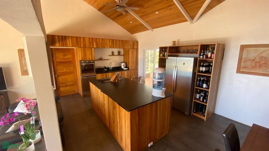 Hotel Las Estrellas / Santo Domingo , Sámara, Guanacaste